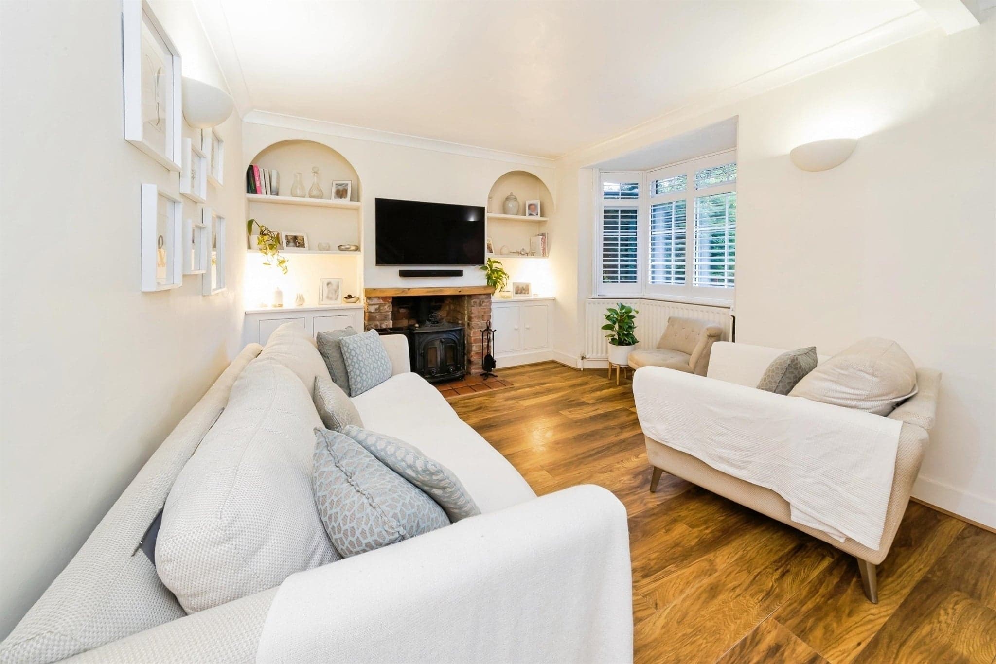 Property at Shipley Bridge Lane, Copthorne, Crawley