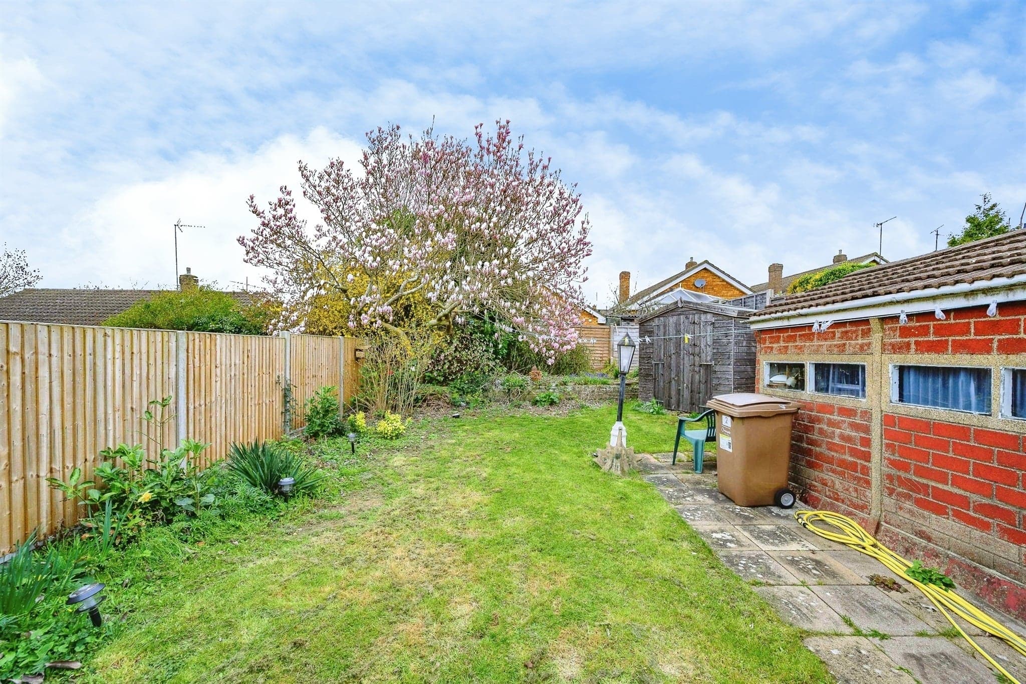 Property at Canberra Gardens, Luton