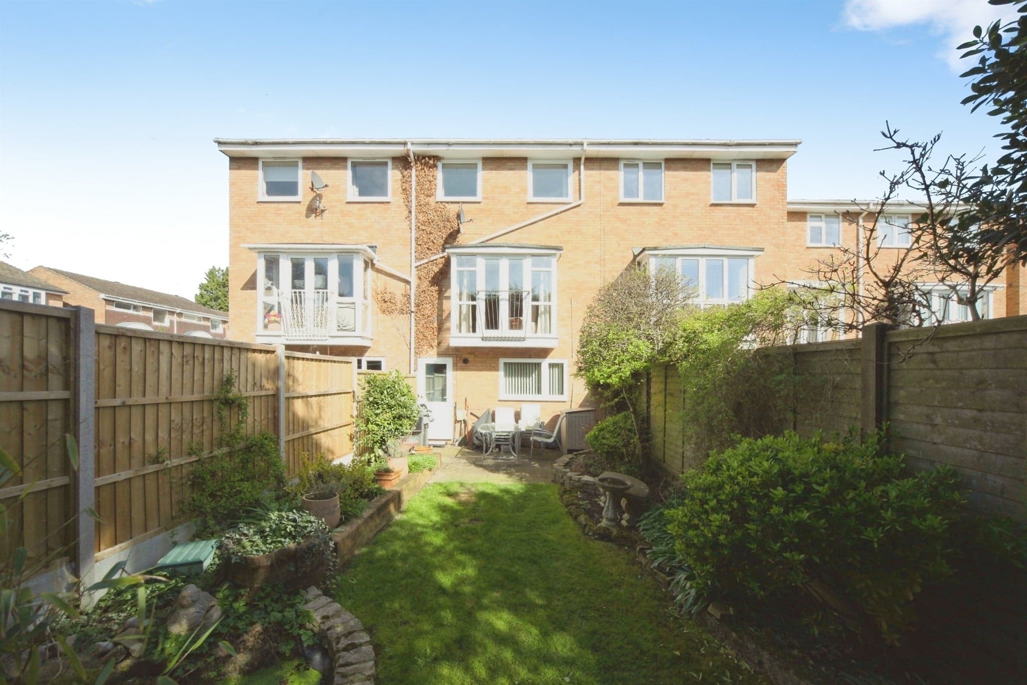 Property at Staines Square, Dunstable