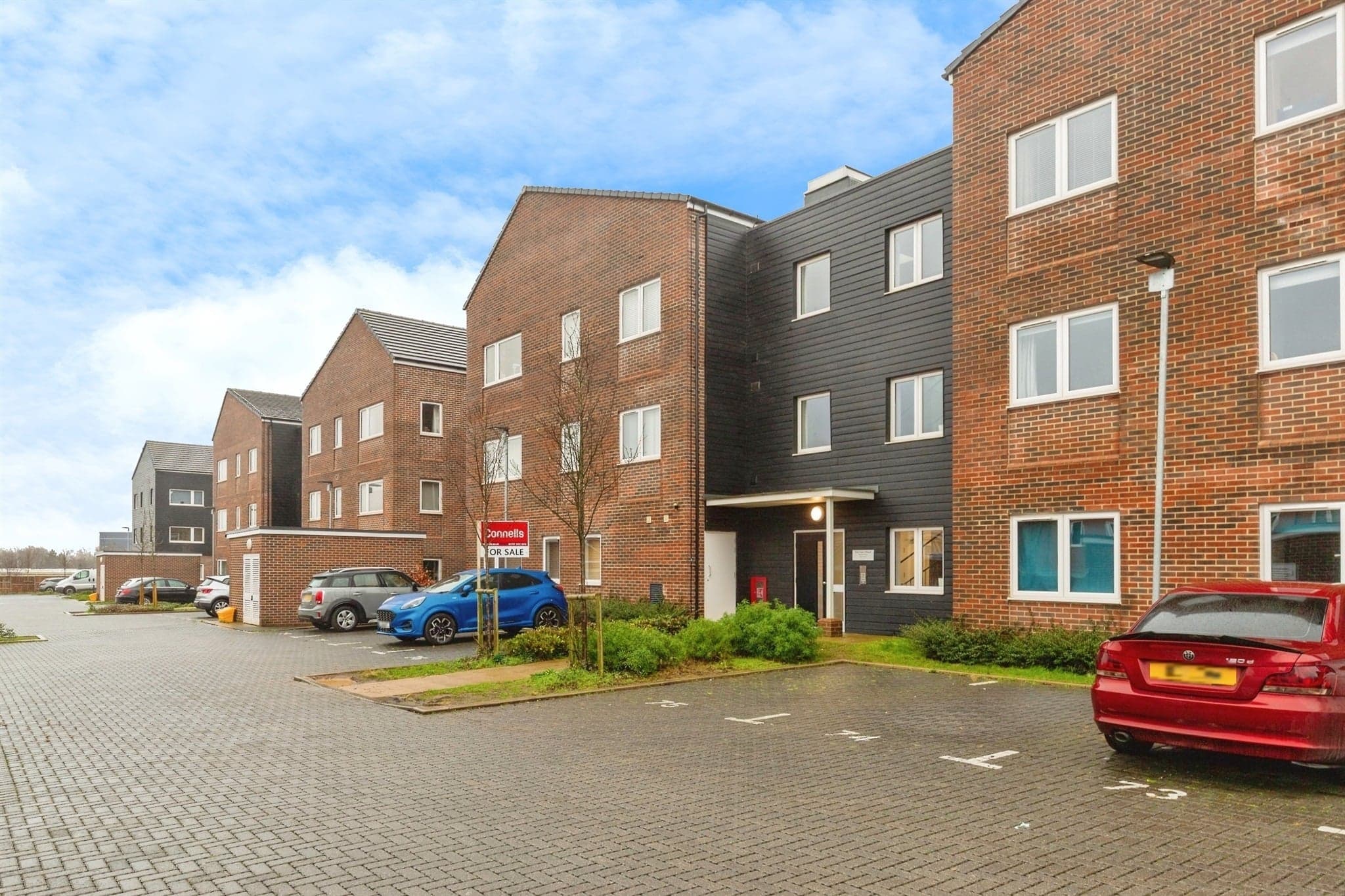 Property at Blossom Drive, Welwyn Garden City