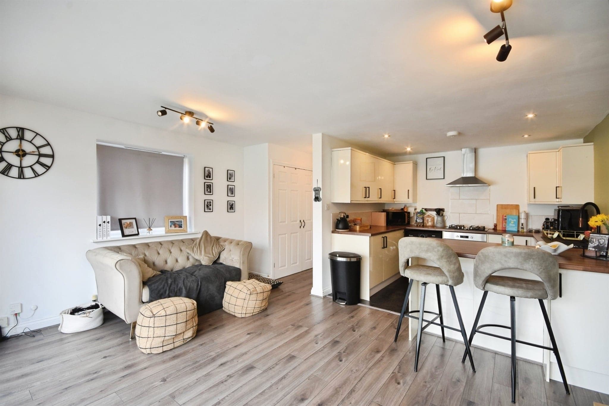 Property at Bournebridge Close, Hutton, Brentwood