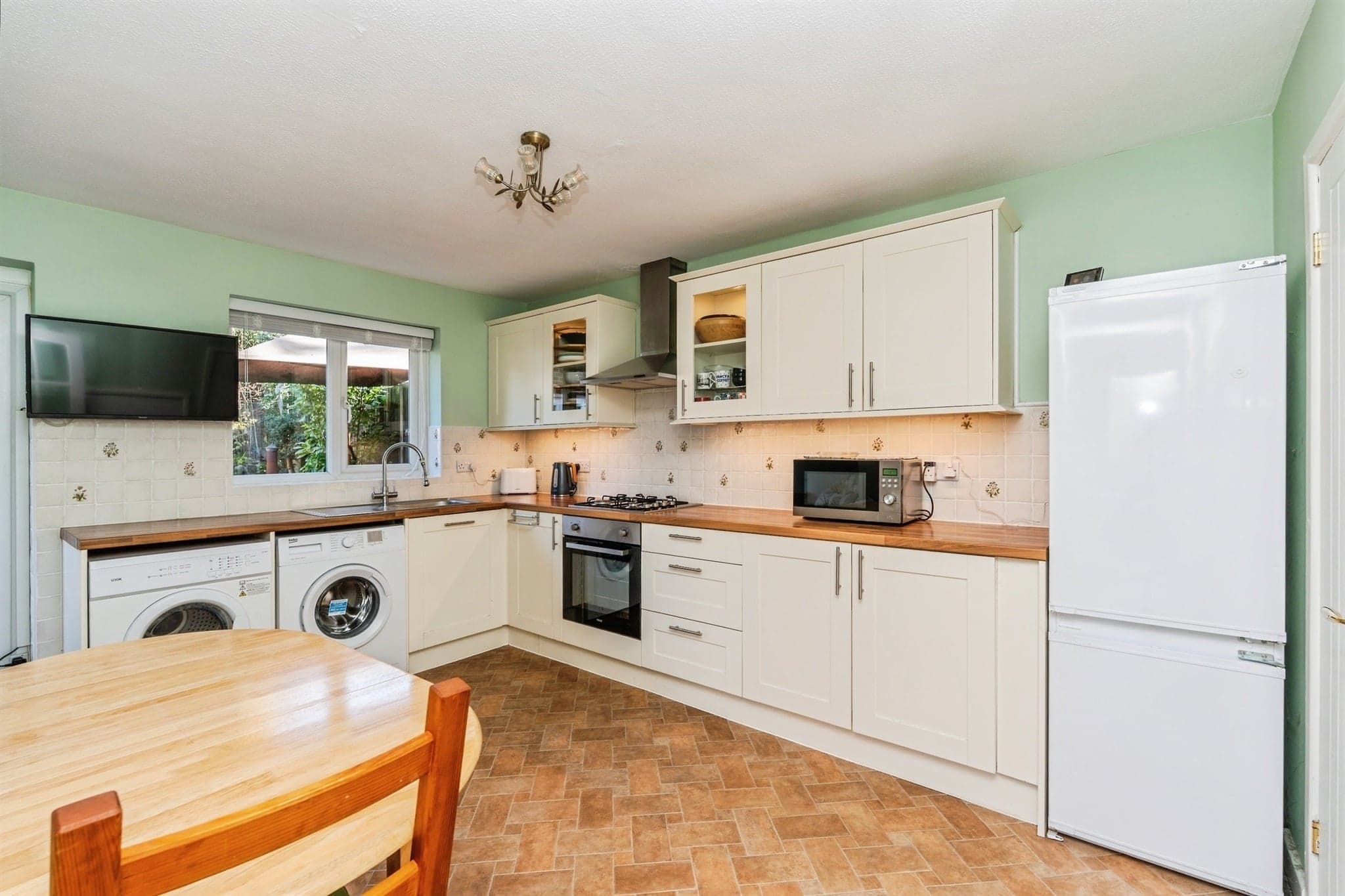 Property at Ringwood Drive, North Baddesley, Southampton