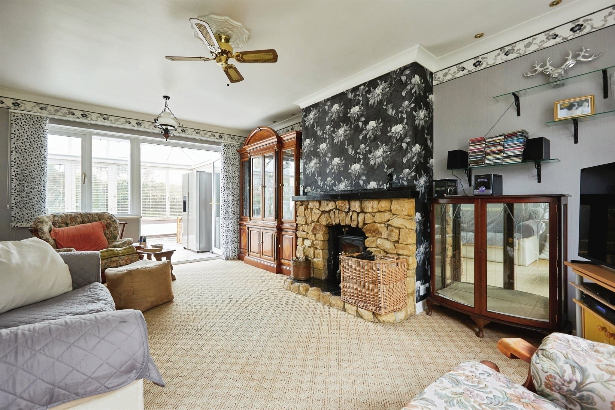 Property at Oakwood Drive, Iwerne Minster, Blandford Forum