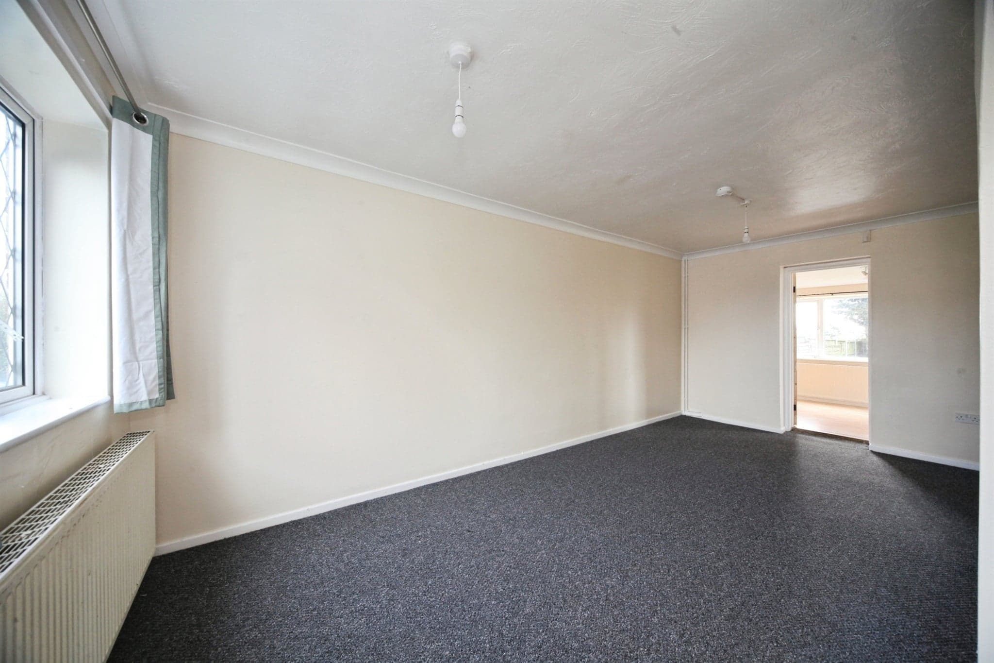 Property at Keepers Close, Luton