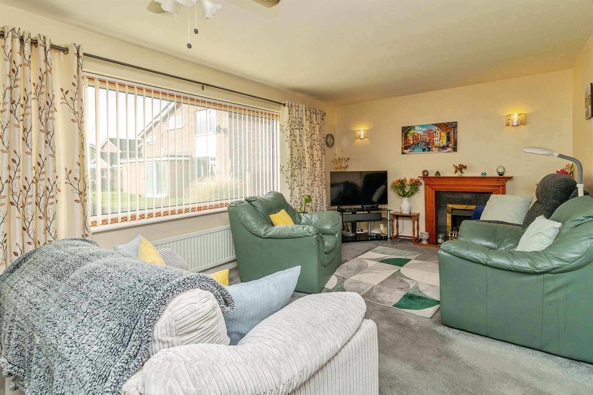Property at Wentworth Drive, Leighton Buzzard