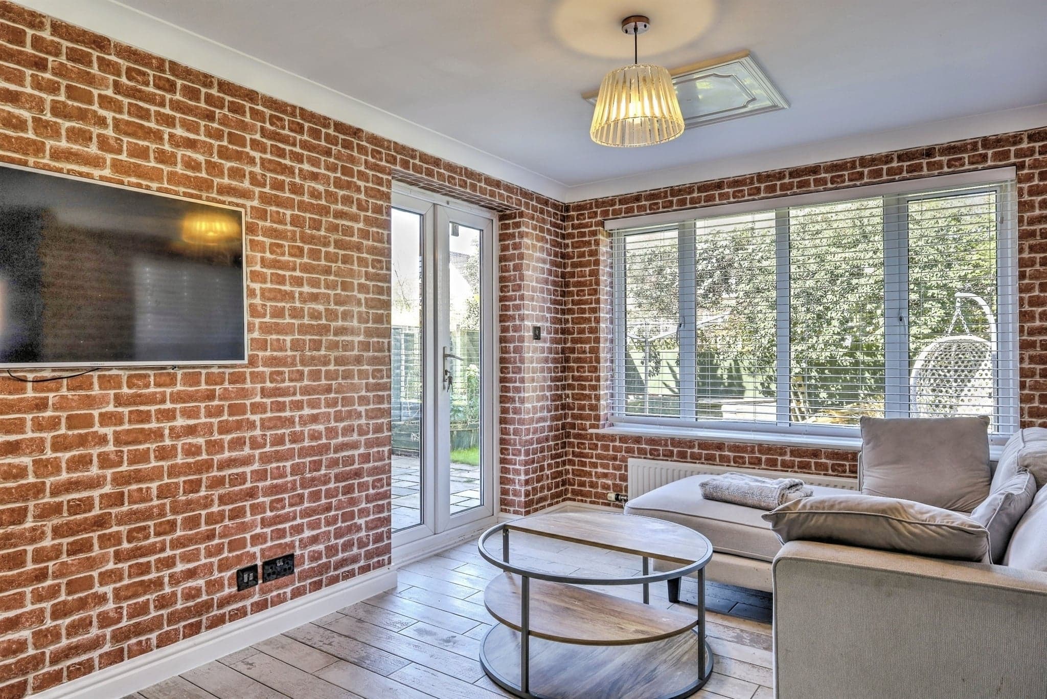 Property at Lynmore Close, Northampton