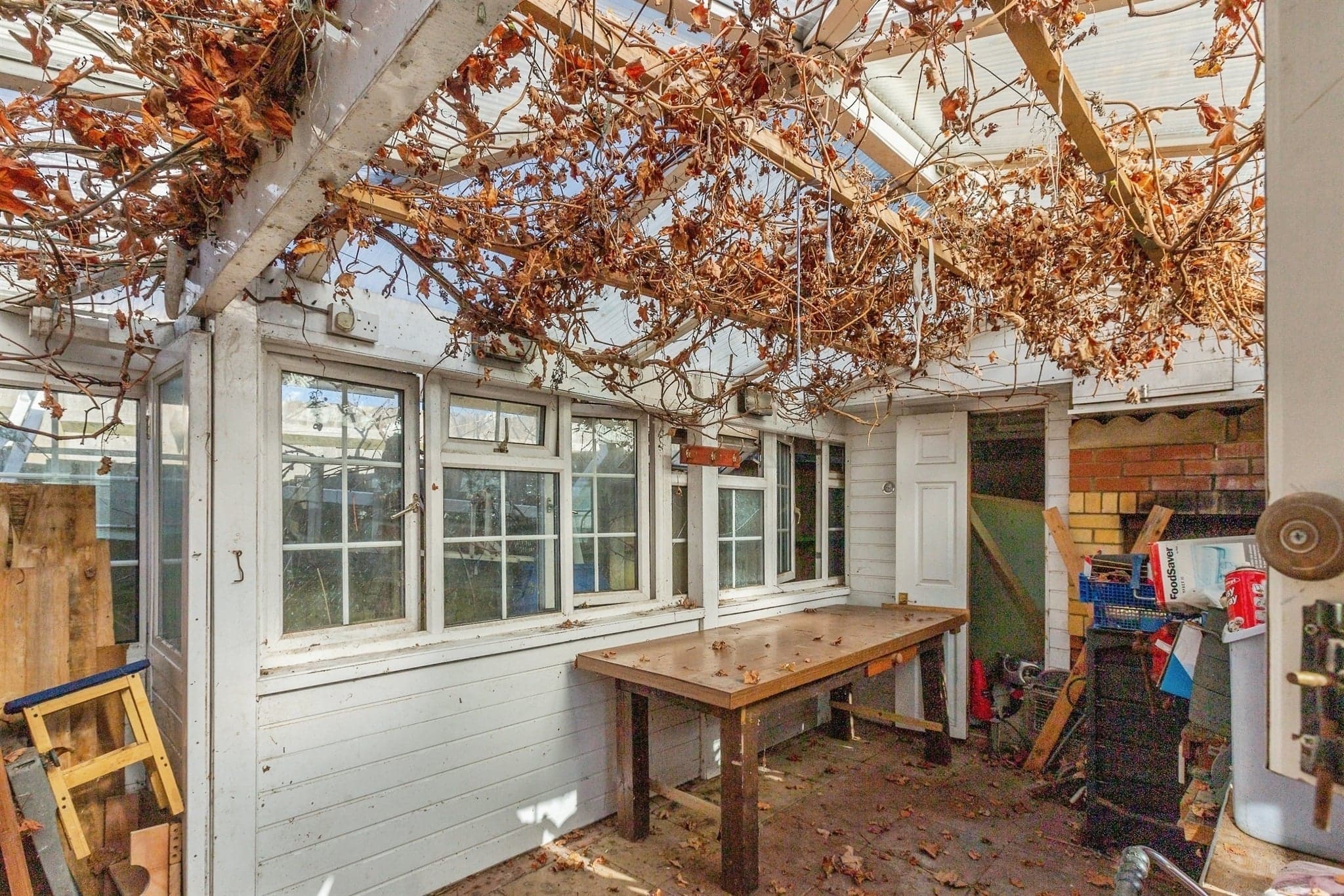 Property at Capshill Avenue, Leighton Buzzard