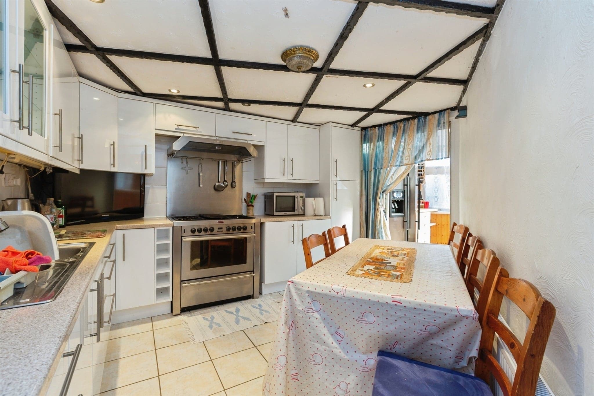 Property at Capshill Avenue, Leighton Buzzard