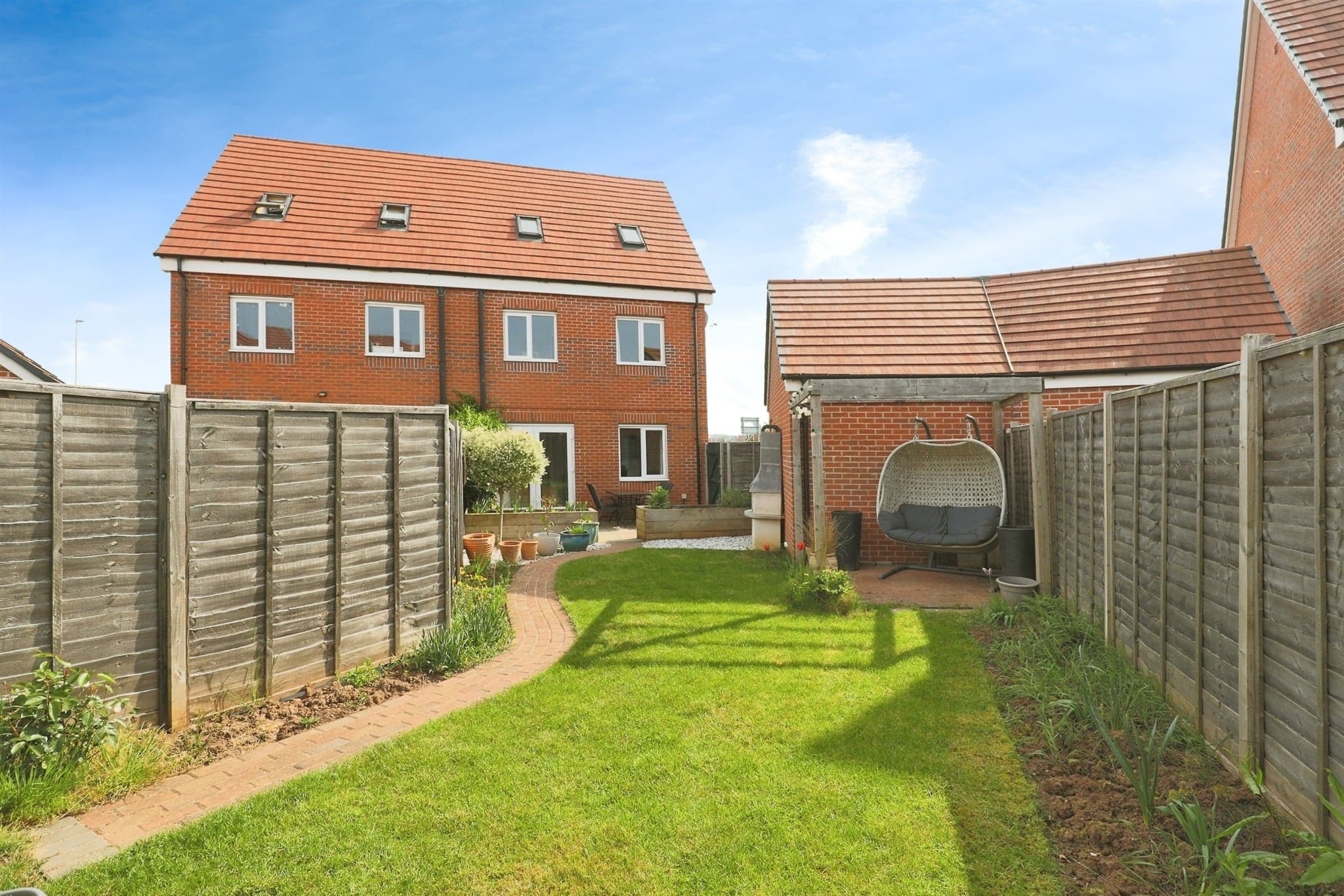Property at Enstone Way, Wellesbourne, Warwick