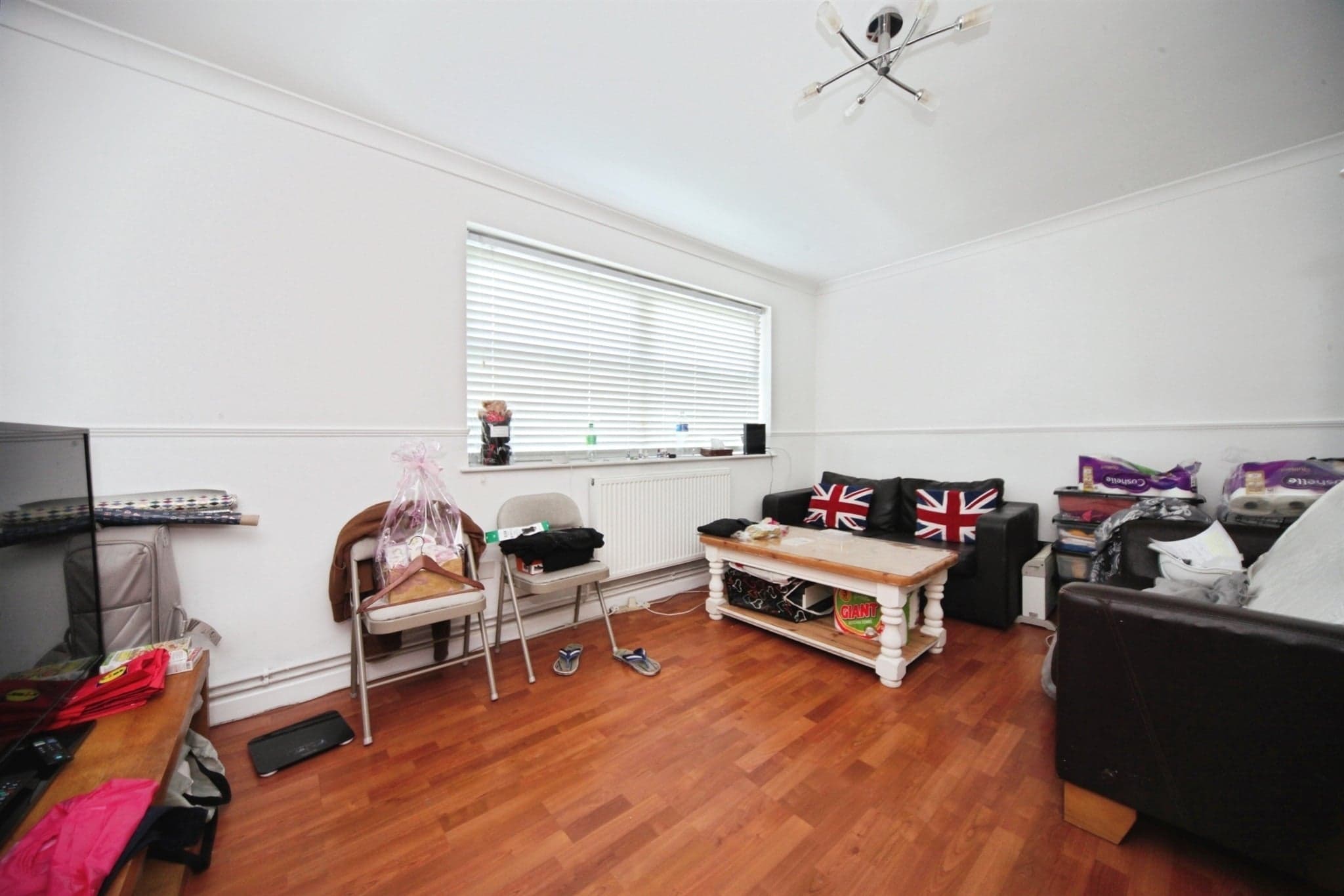 Property at Gardenia Avenue, Luton