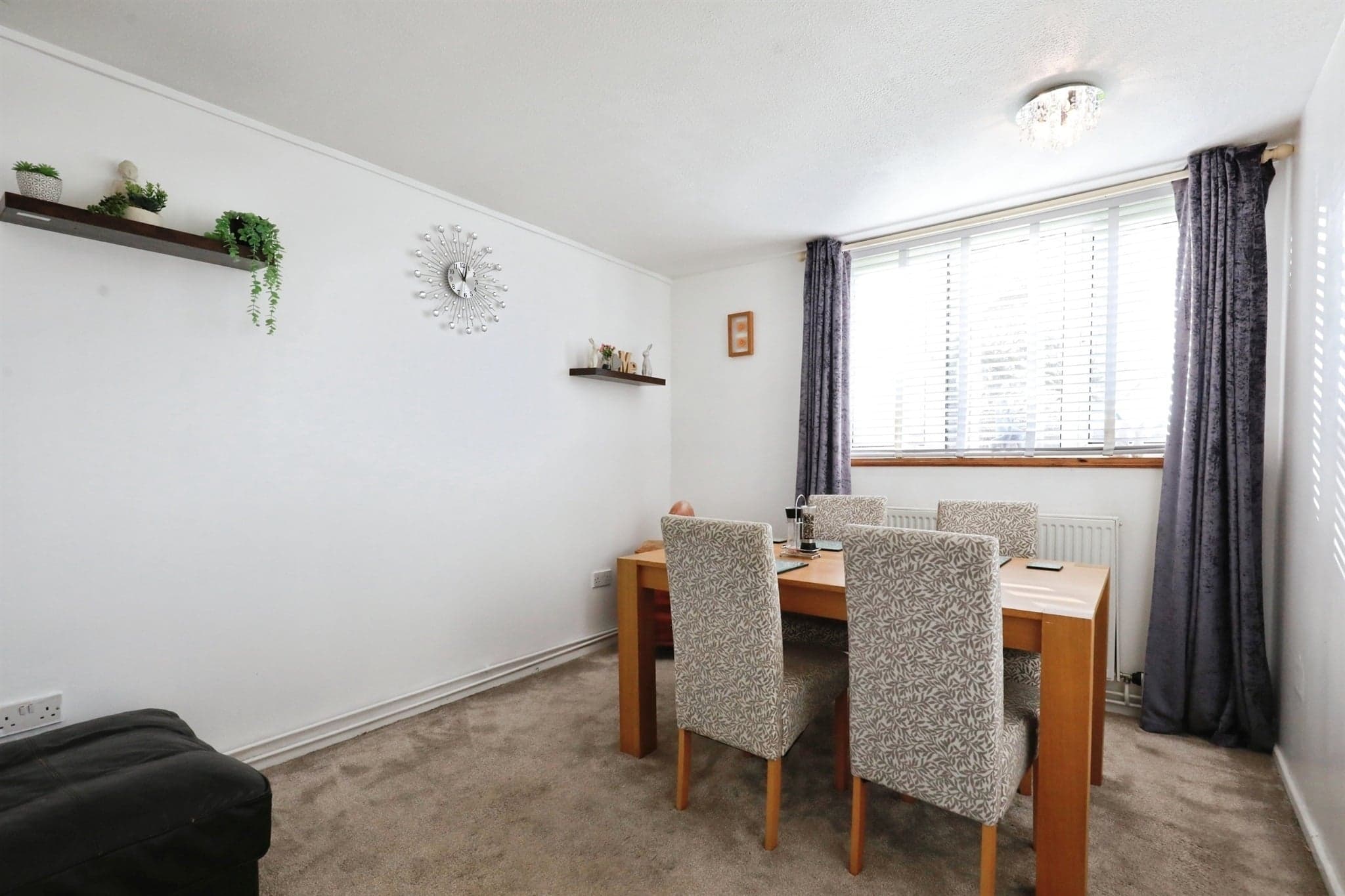 Property at Park Lane, Southam