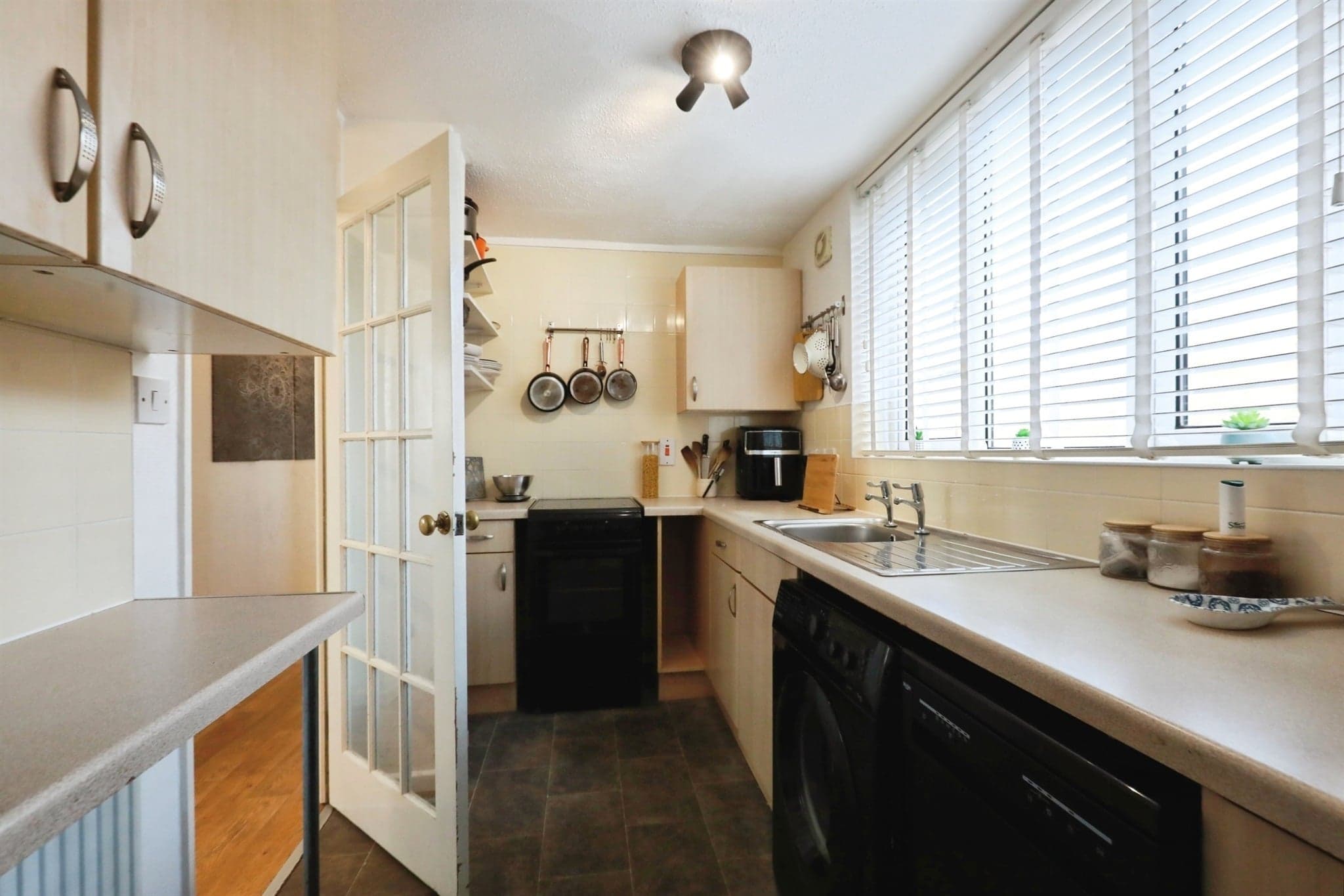 Property at Park Lane, Southam