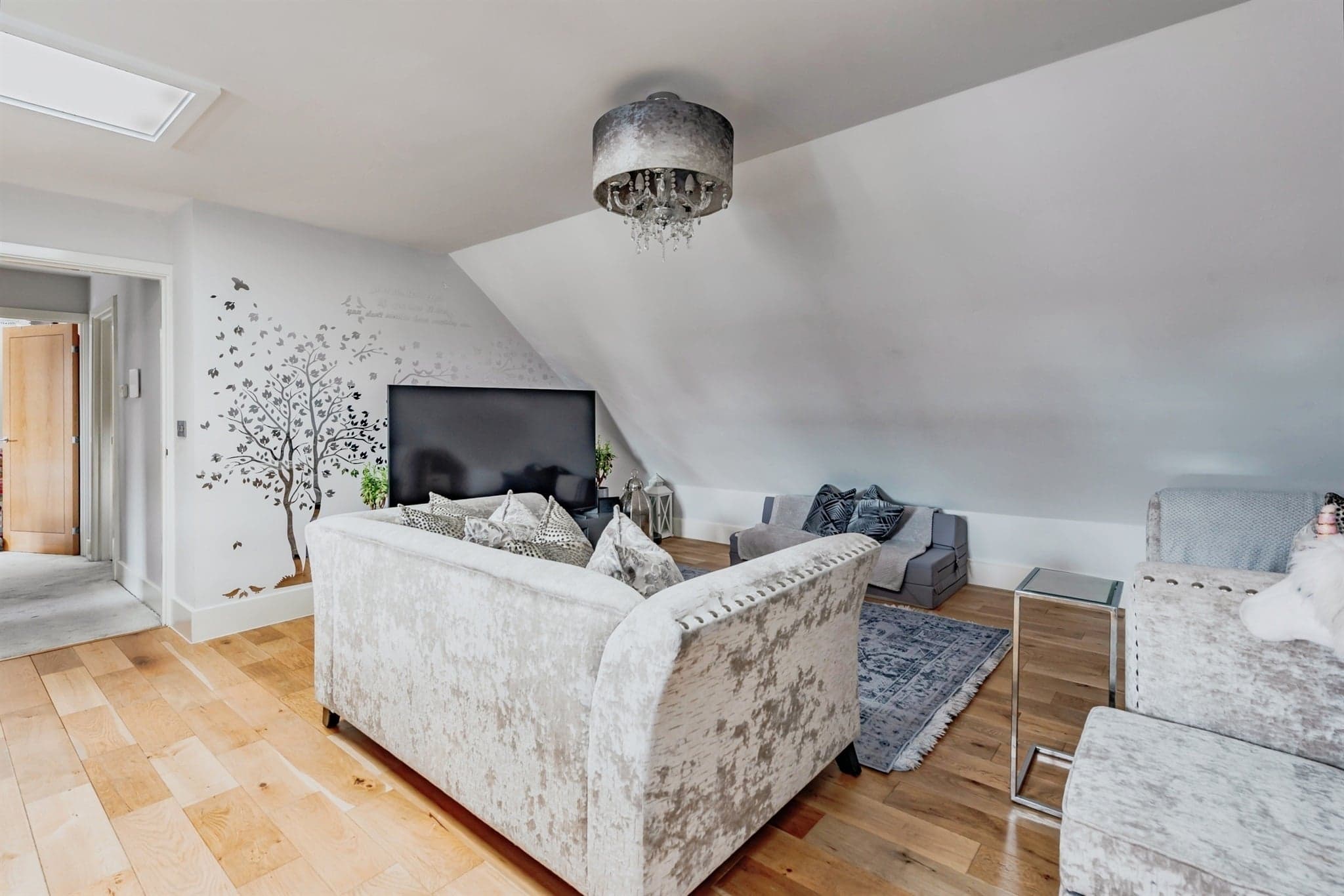 Property at Springfield Close, Salfords, Redhill