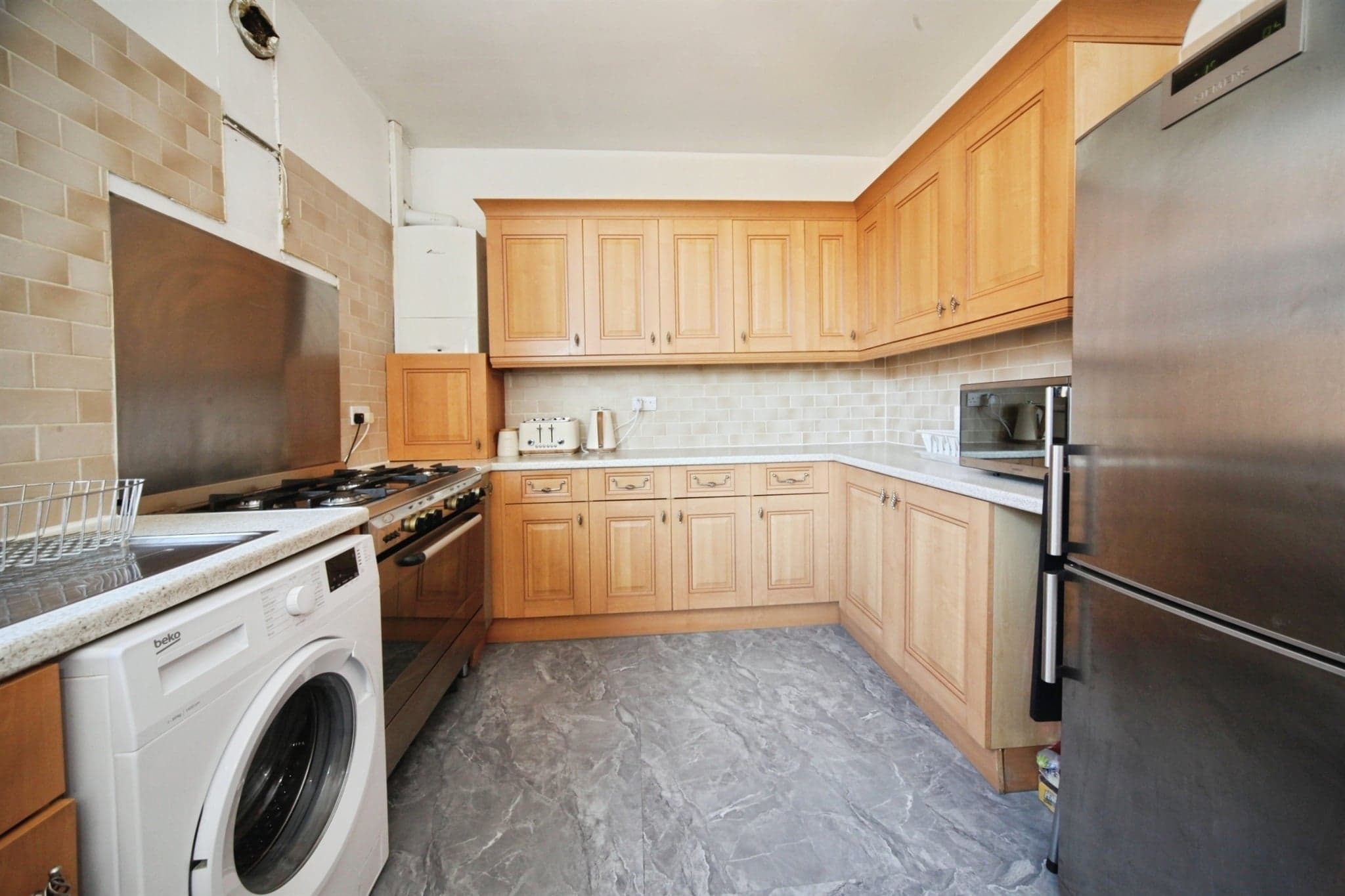 Property at Ashburnham Road, Luton