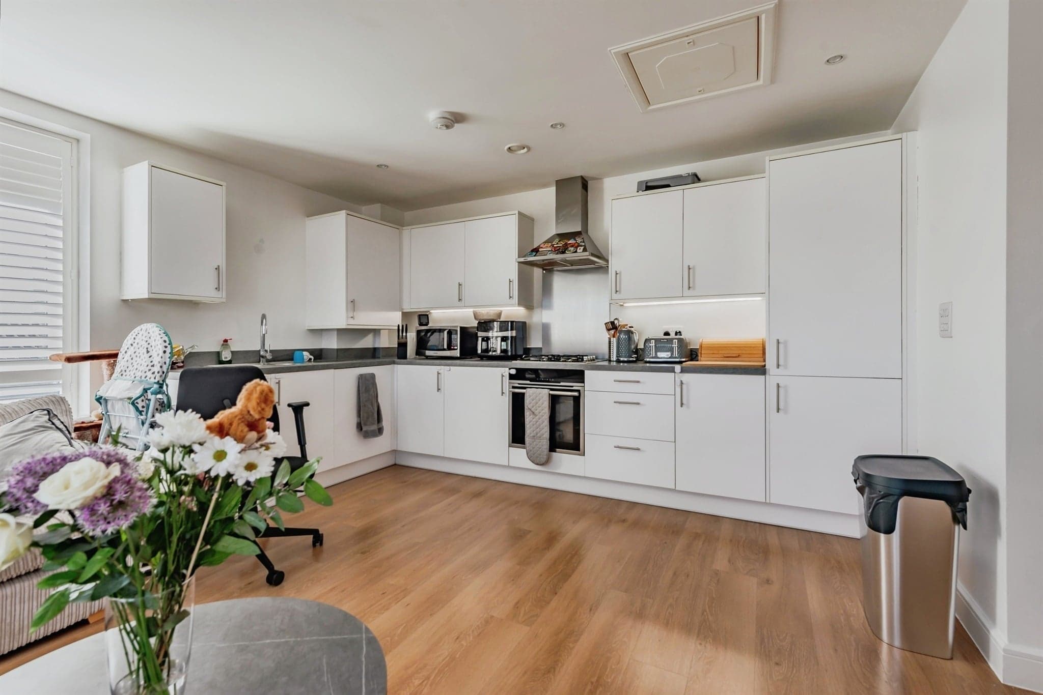 Property at Nailsworth Crescent, Merstham, Redhill