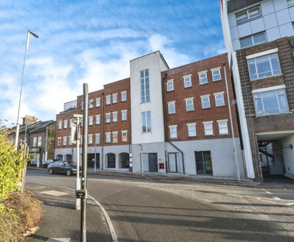 Property at Old Bedford Road, Luton