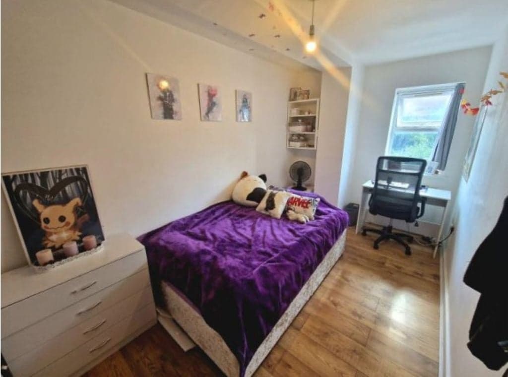Property at Old Bedford Road, Luton