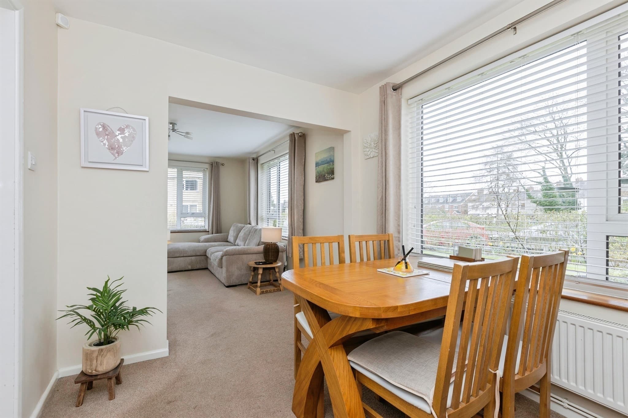 Property at Spinney Avenue, Countesthorpe, Leicester
