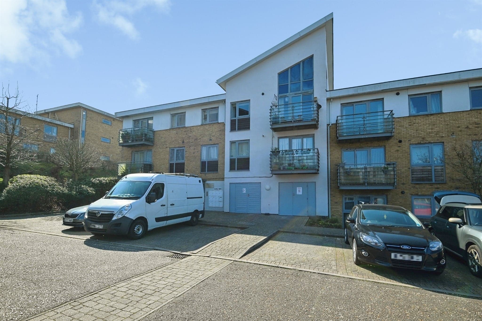 Property at Stafford Gardens, Maidstone