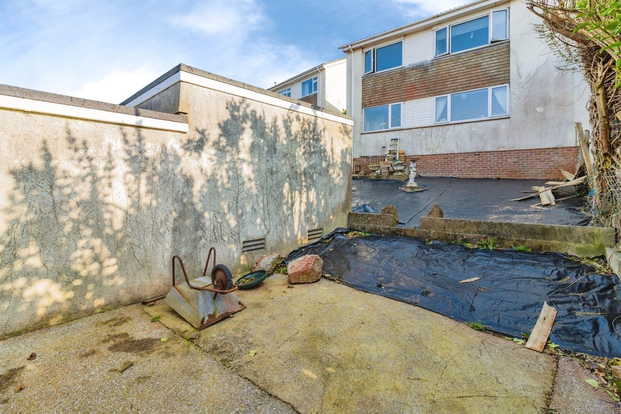 Property at Westleat Avenue, Paignton