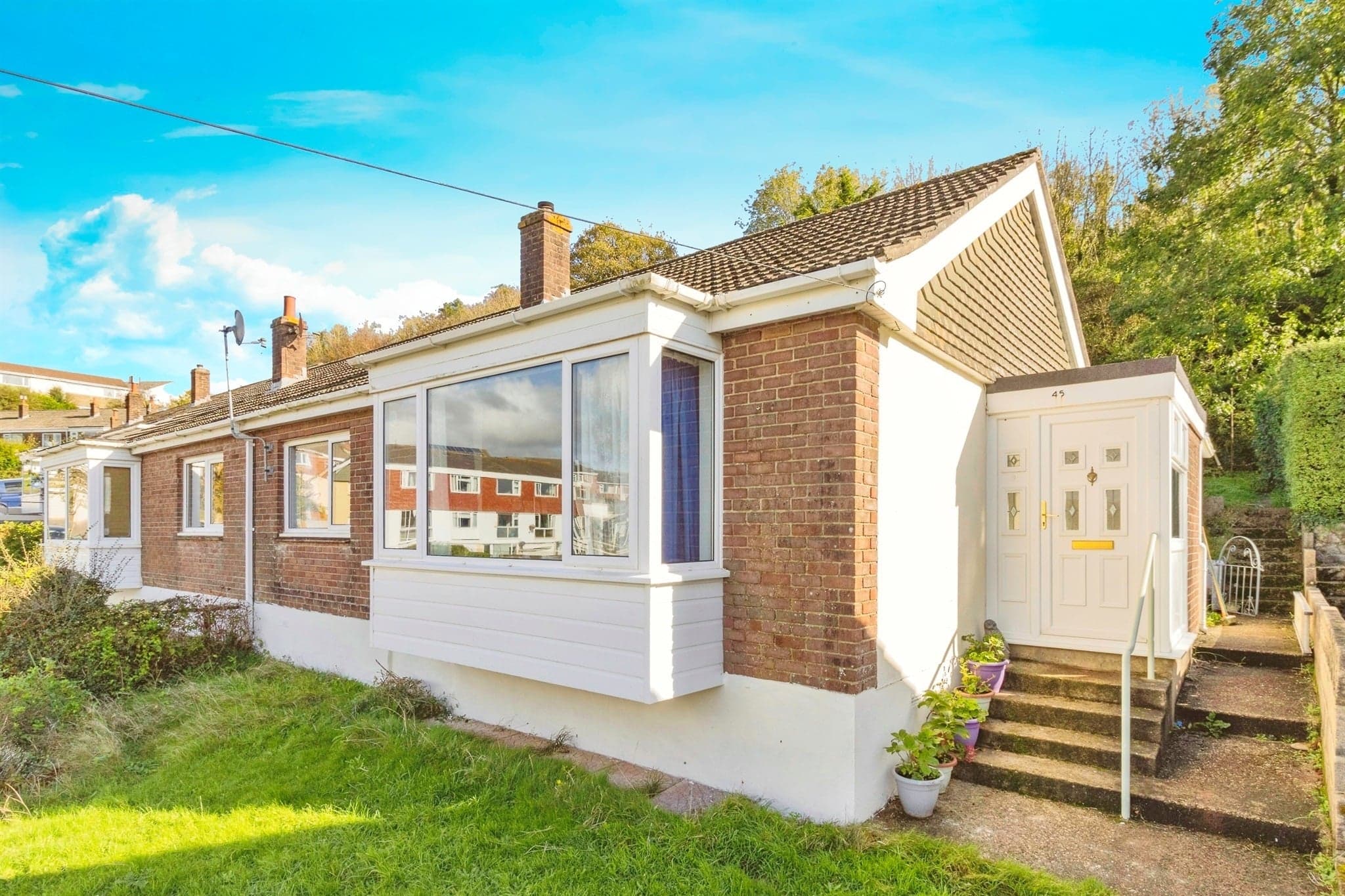 Property at Northleat Avenue, Paignton