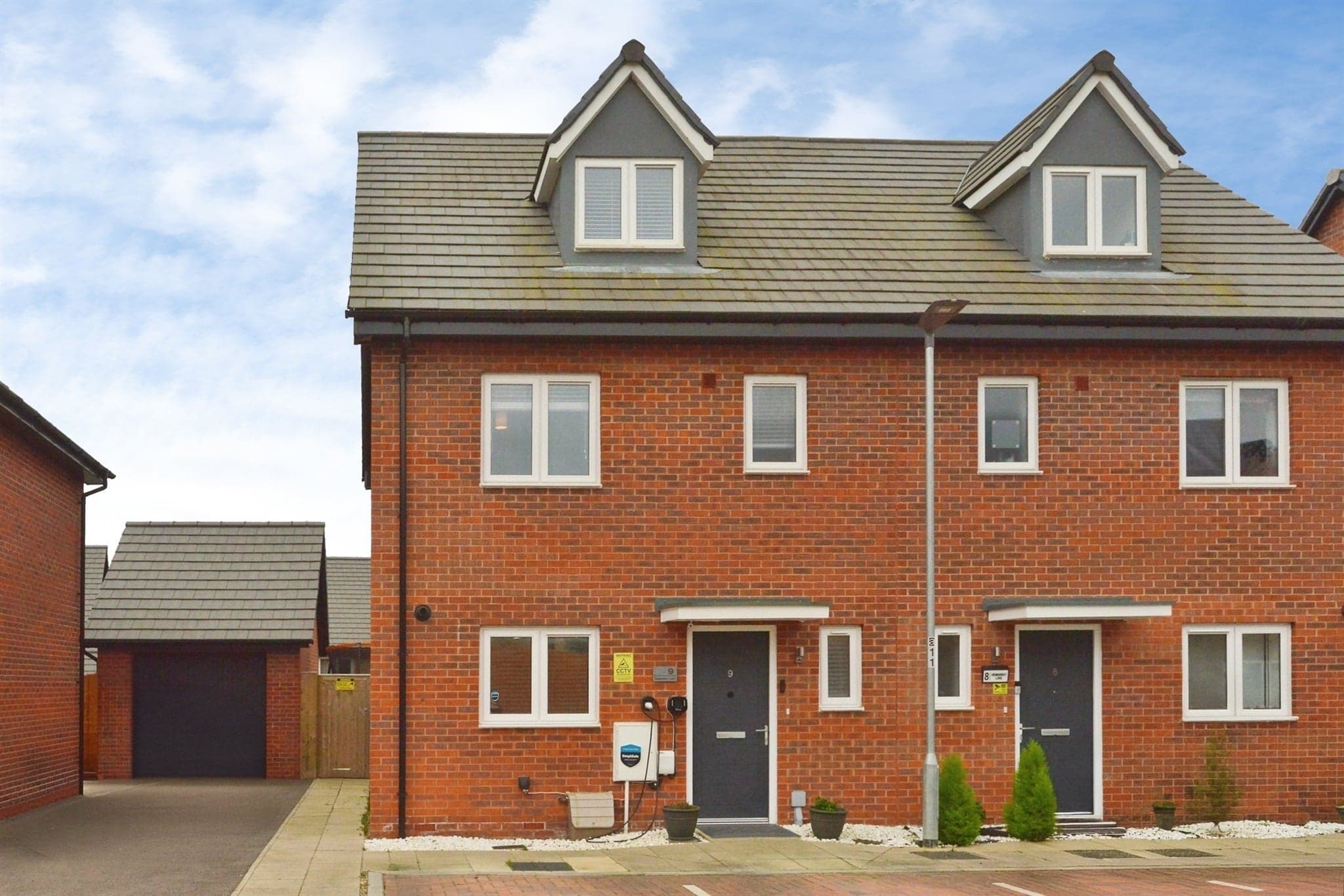 Property at Hemingway Loke, Tattenhoe Park, MILTON KEYNES