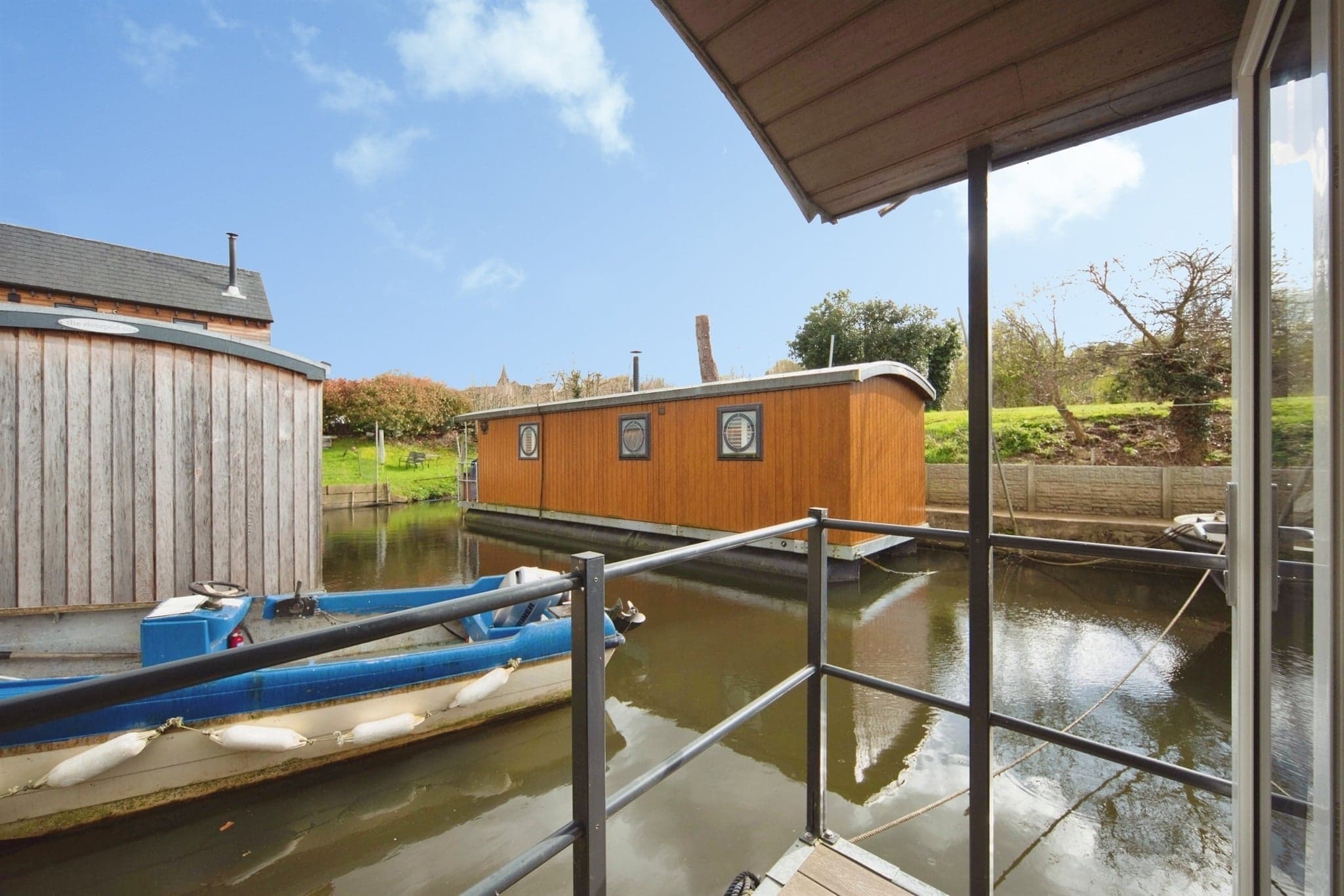 Property at Farleigh Bridge, East Farleigh, Maidstone