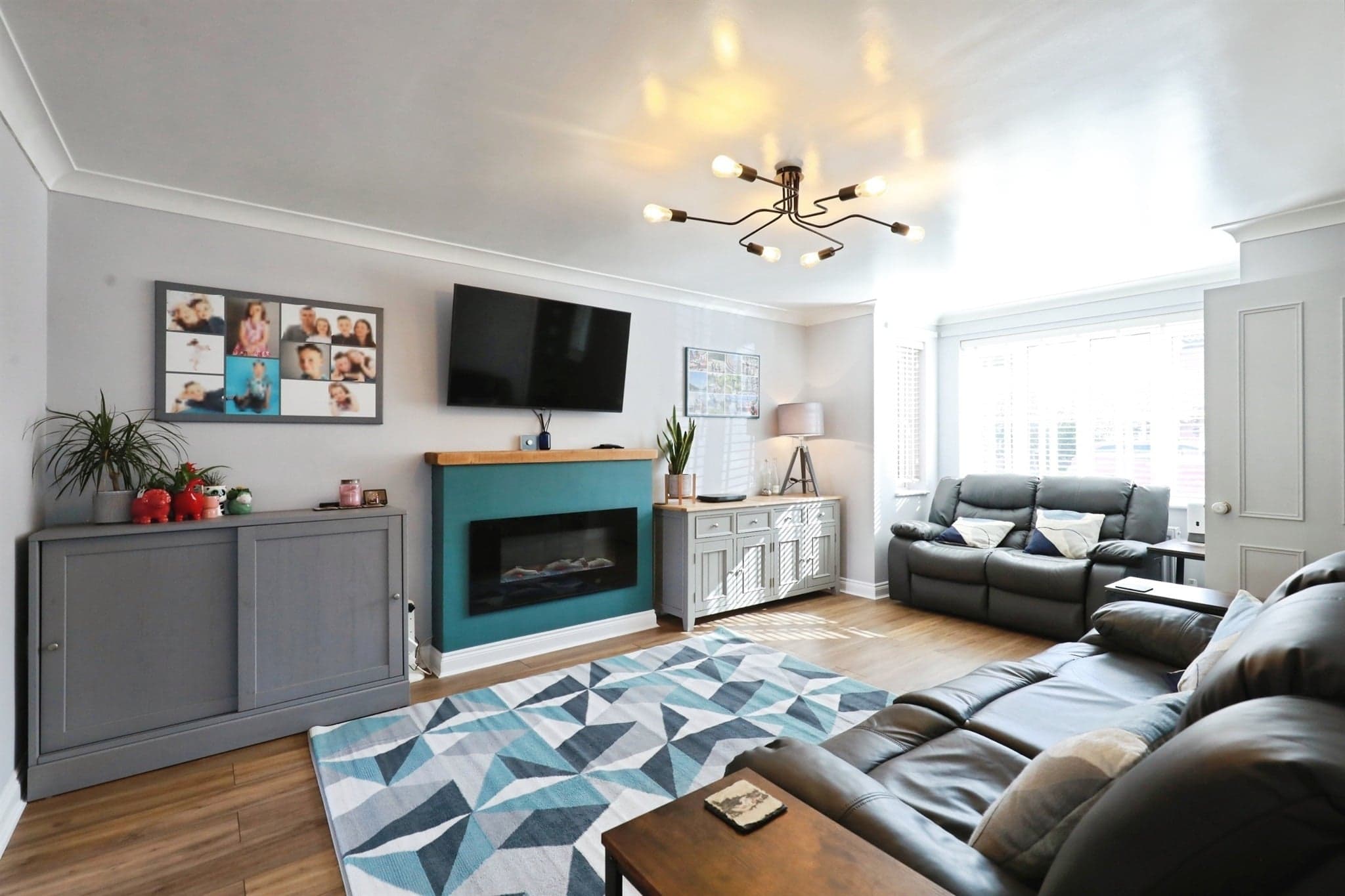 Property at Farrington Close, Wellesbourne, Warwick