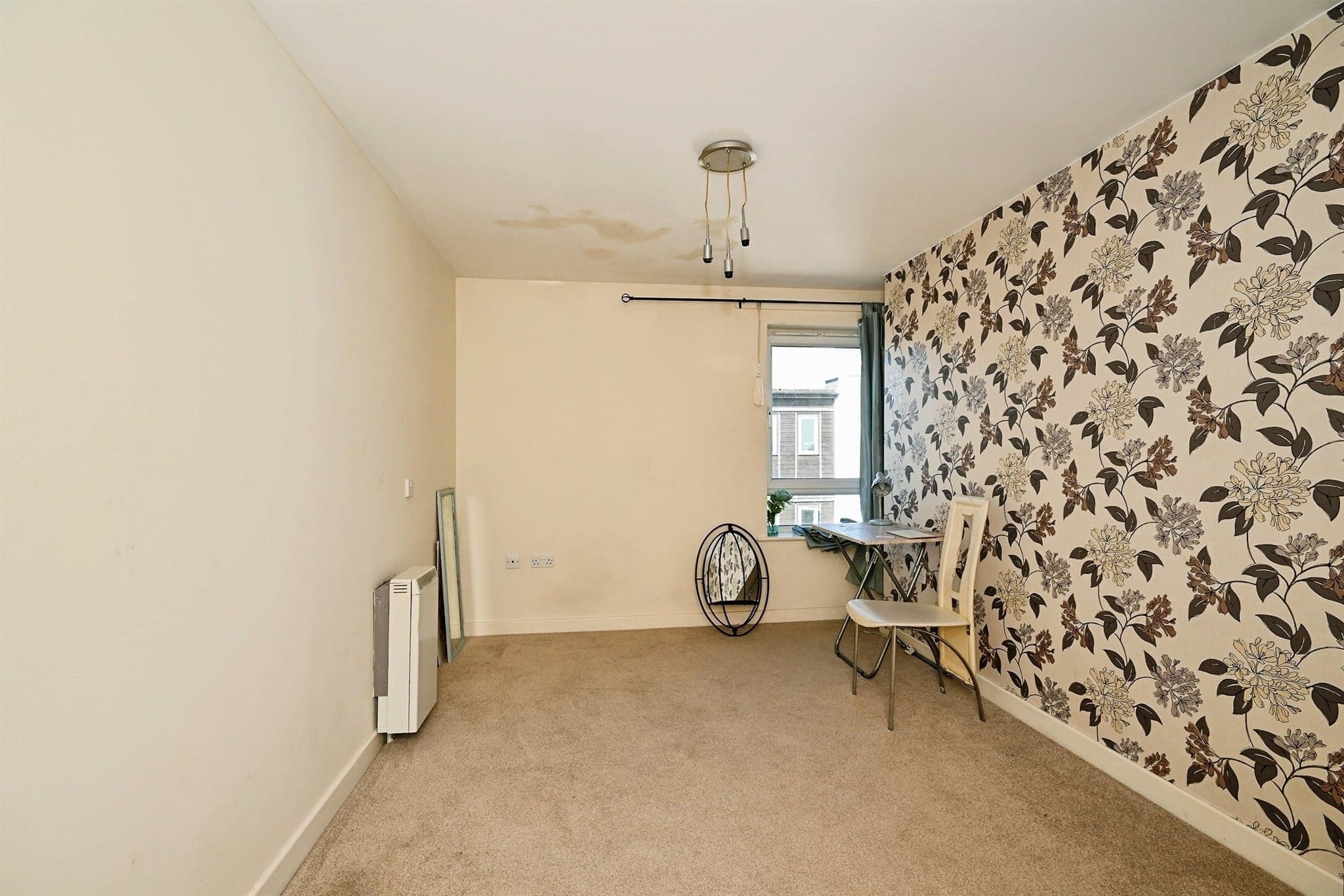 Property at High Street, Gillingham