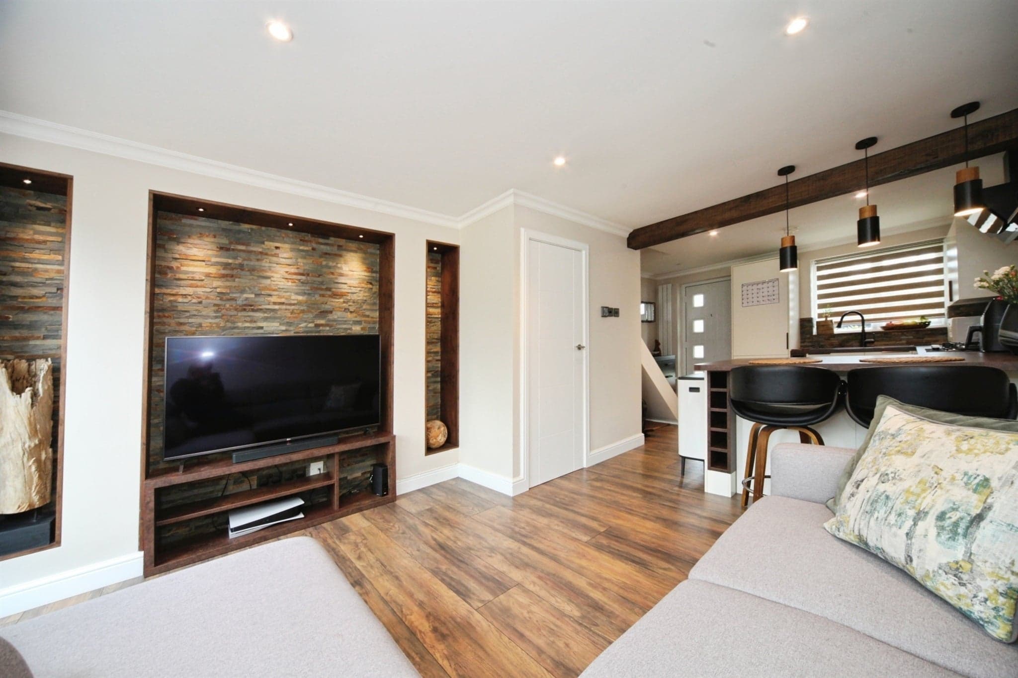 Property at Alfriston Close, Luton