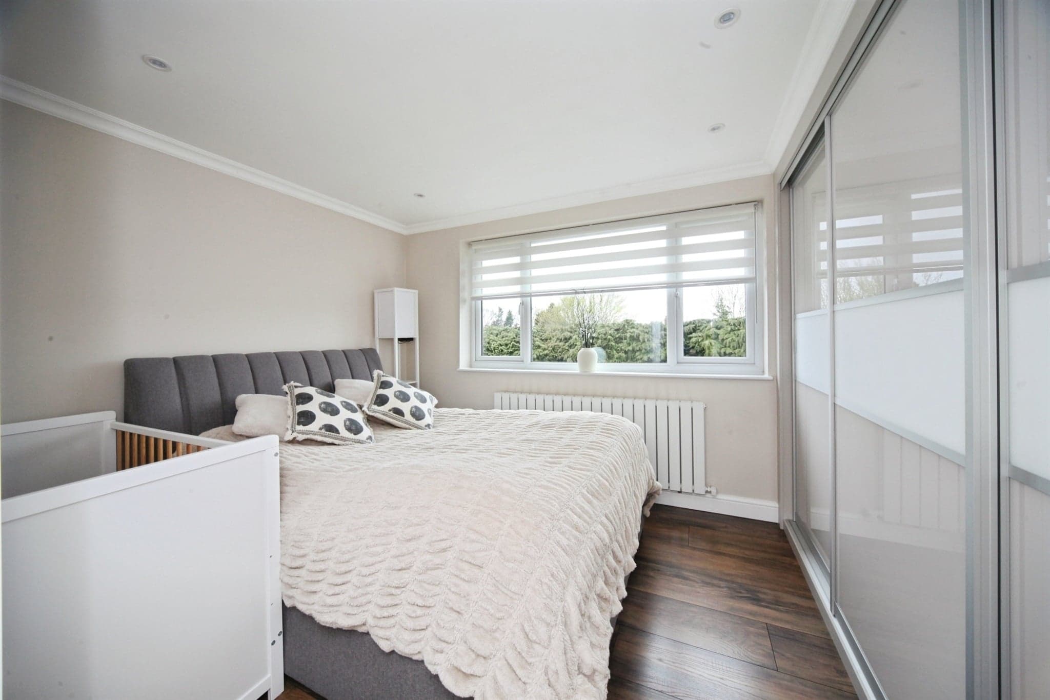 Property at Alfriston Close, Luton