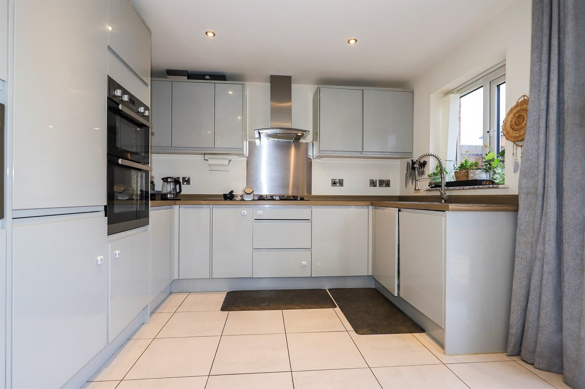 Property at Cavalier Circus, Moseley Parklands, Wolverhampton