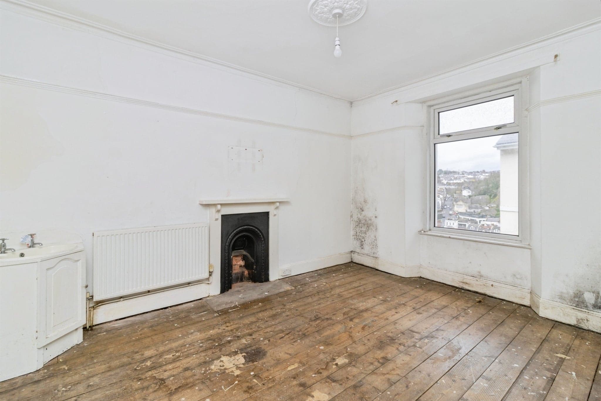 Property at Warren Road, Torquay