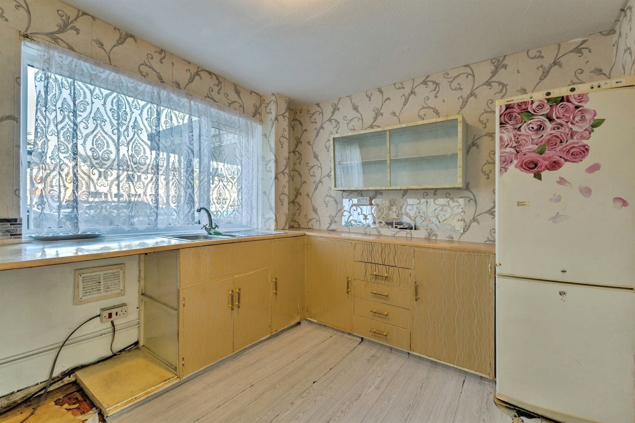 Property at Cliftonville Court, Northampton