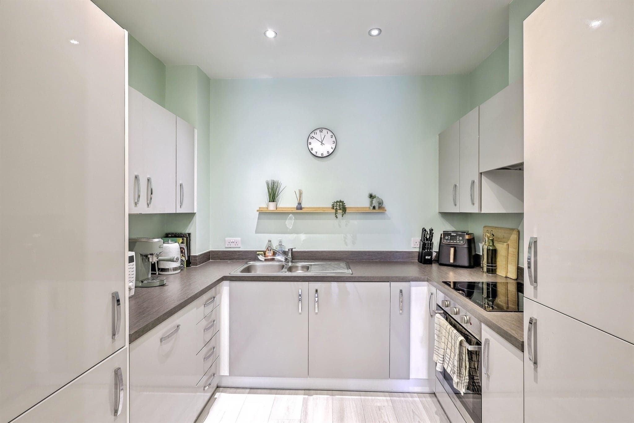 Property at High Street, Upton, Northampton