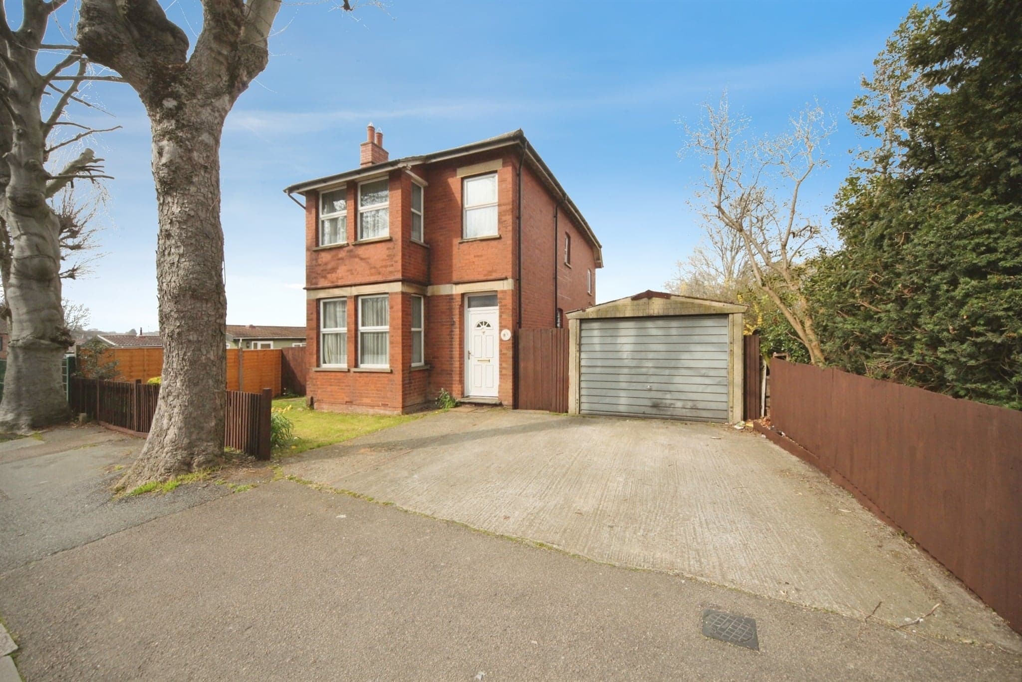 Property at Limbury Road, Luton