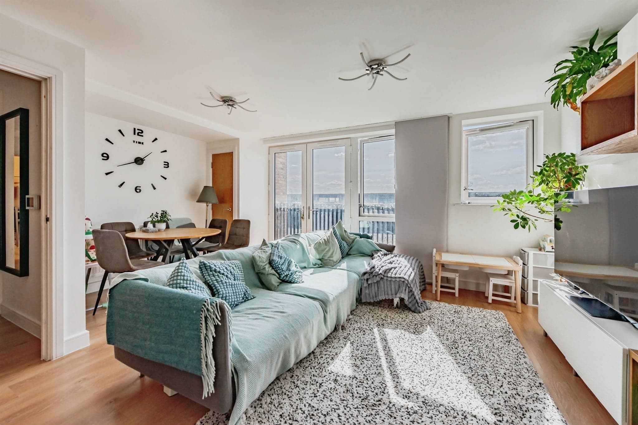 Property at Nailsworth Crescent, Merstham, Redhill