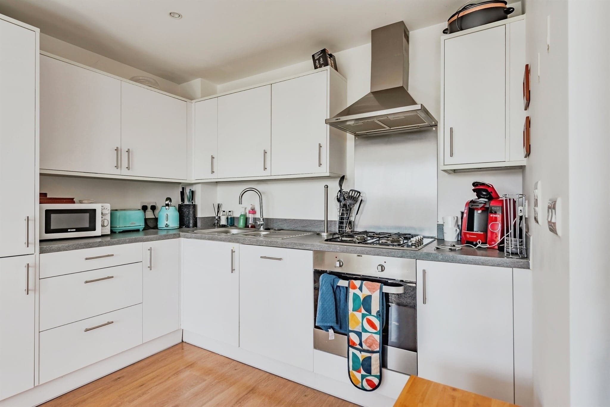 Property at Nailsworth Crescent, Merstham, Redhill