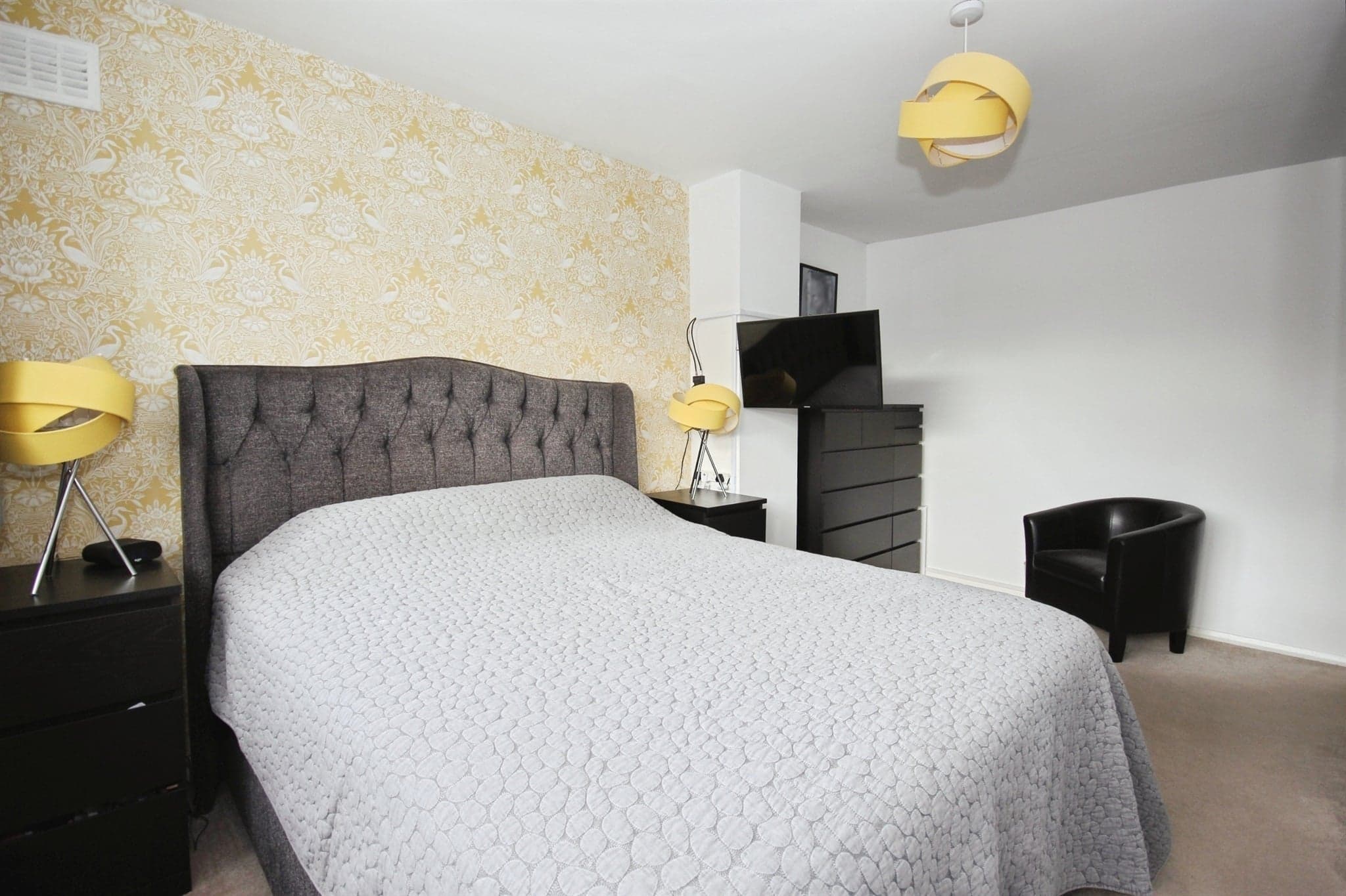 Property at Palmer Road, Whitnash, Leamington Spa