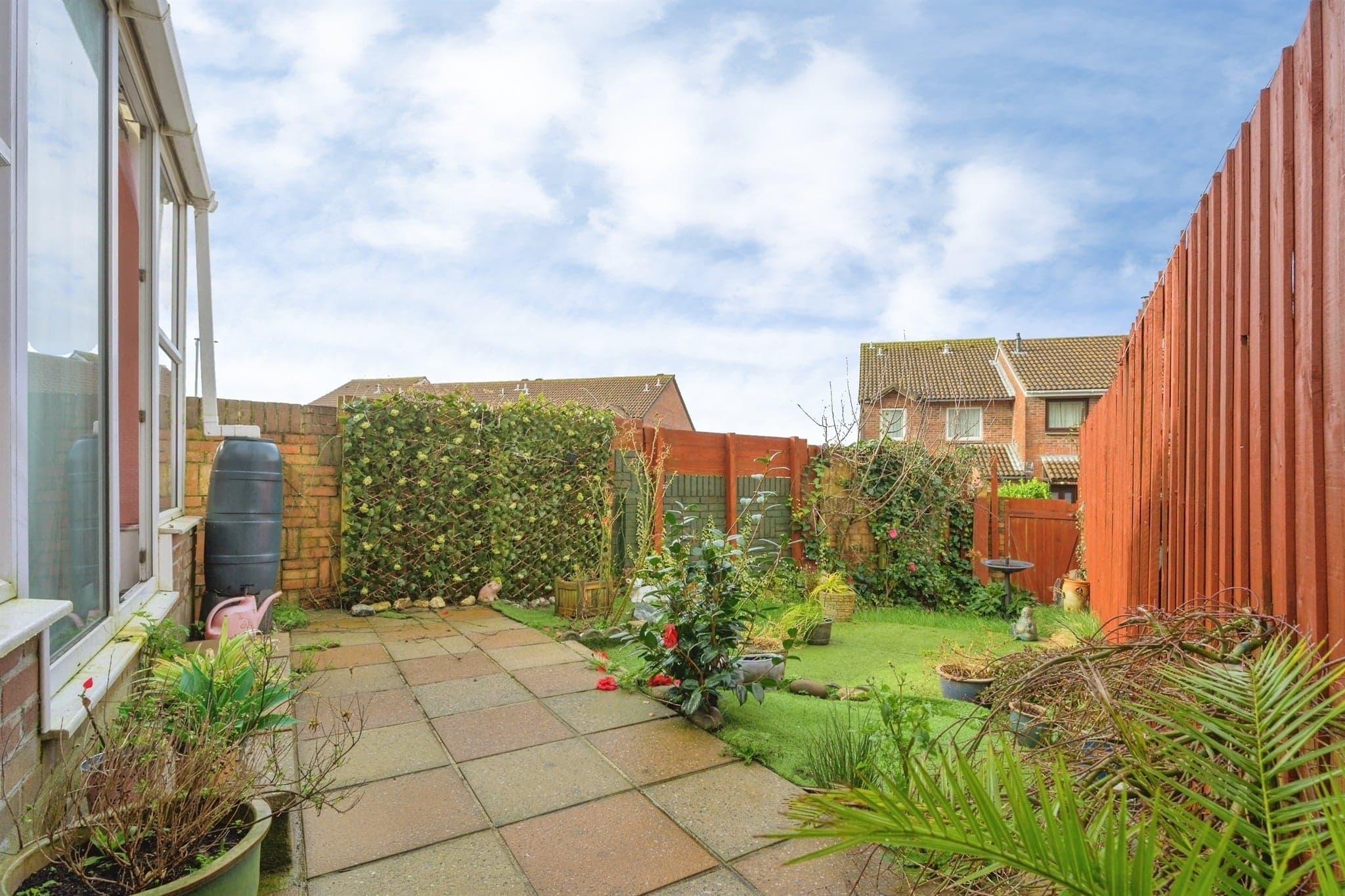Property at Shapleys Gardens, Plymouth
