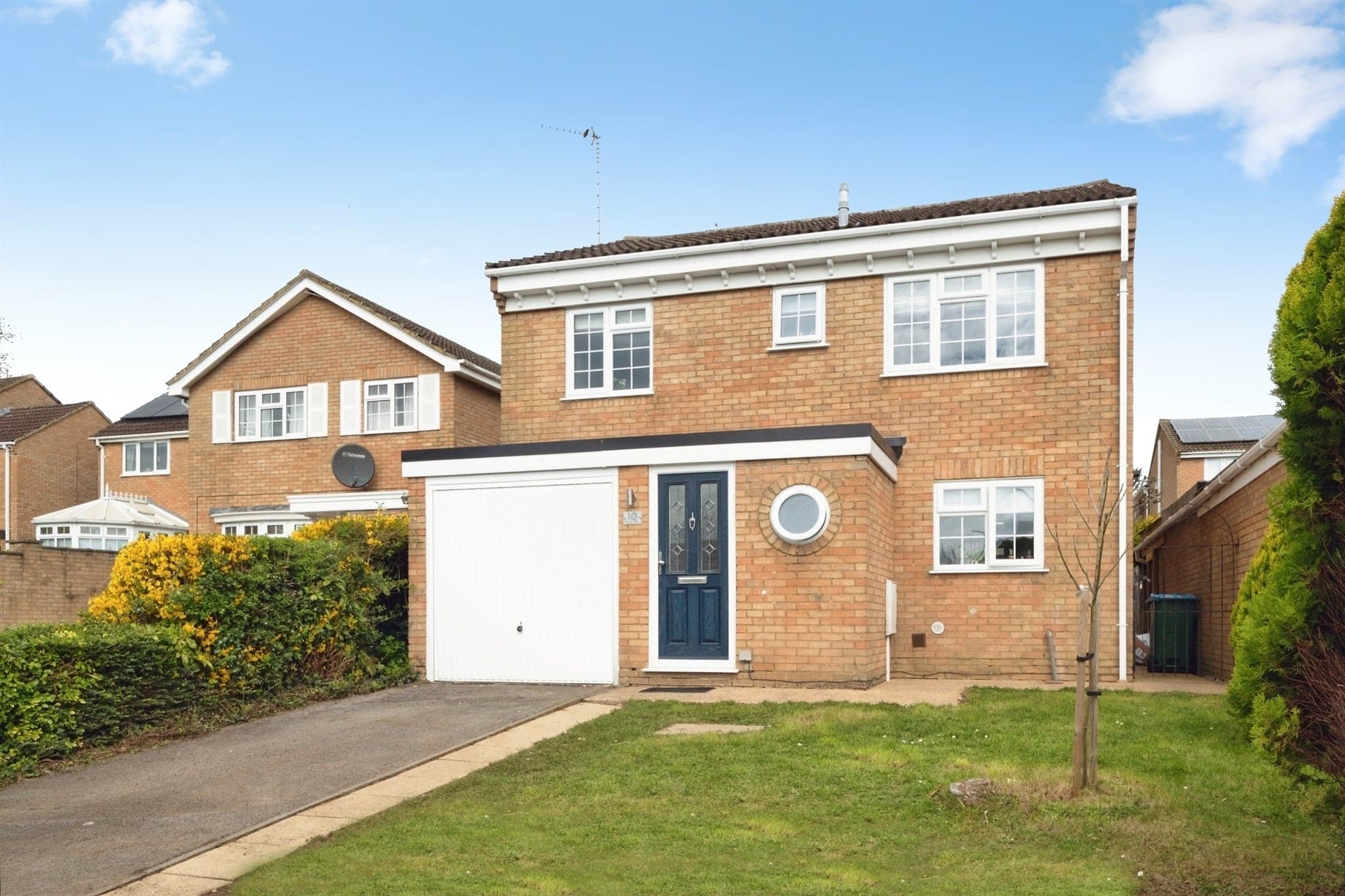 Property at Busby Close, BUCKINGHAM