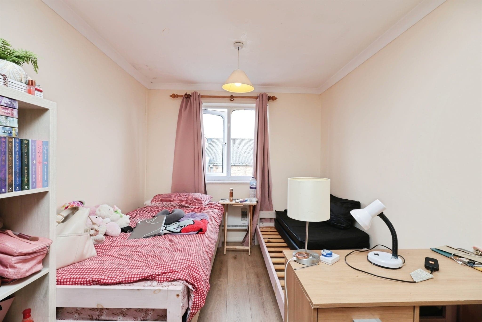 Property at Abercromby Avenue, High Wycombe