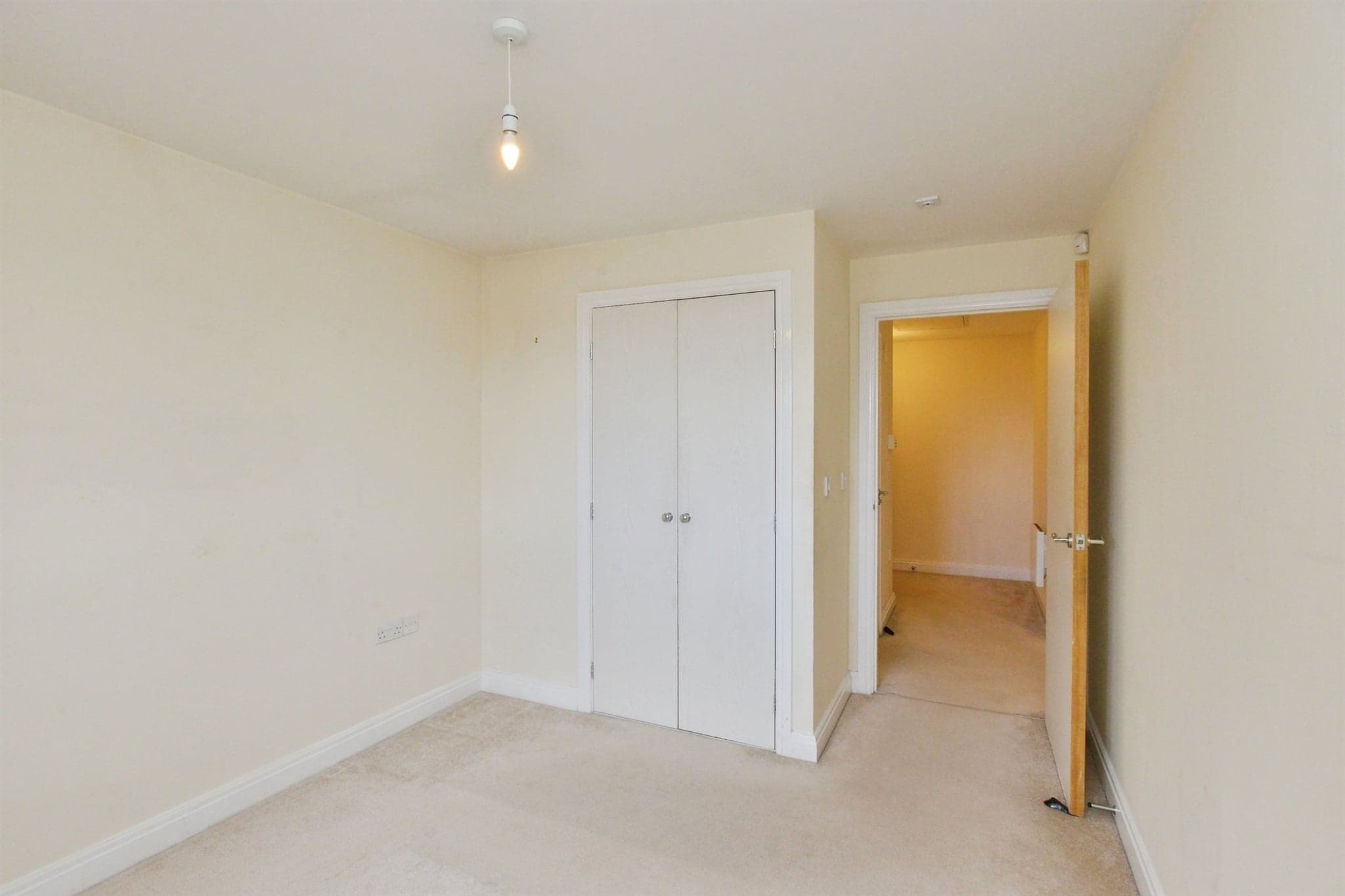Property at Tenby Grove, Kingsmead, Milton Keynes
