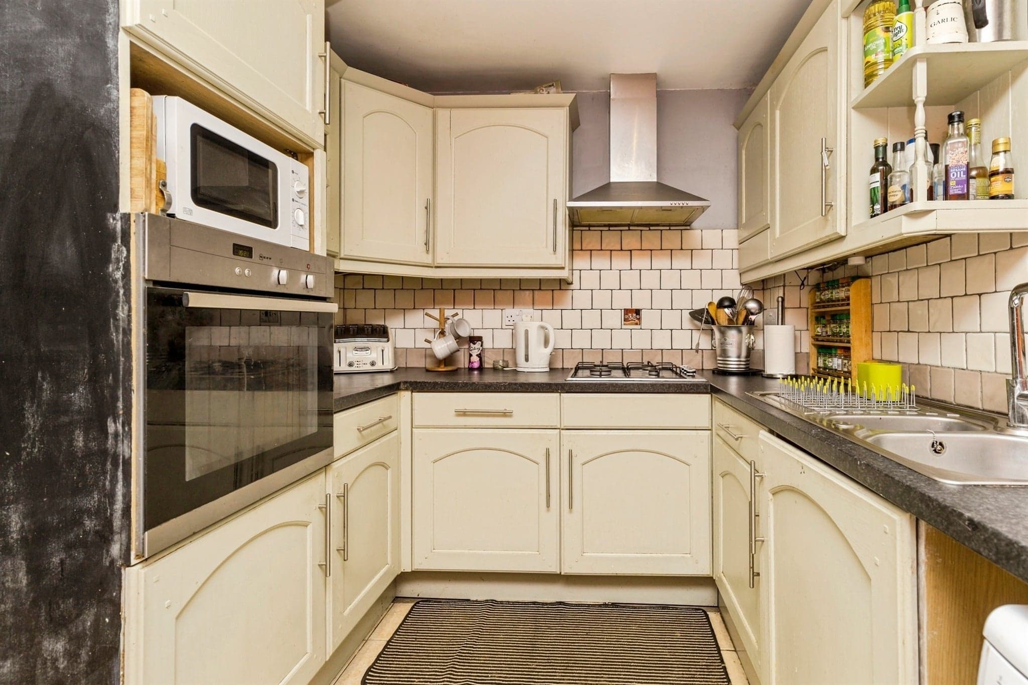 Property at Mapledown Close, Southwater, Horsham