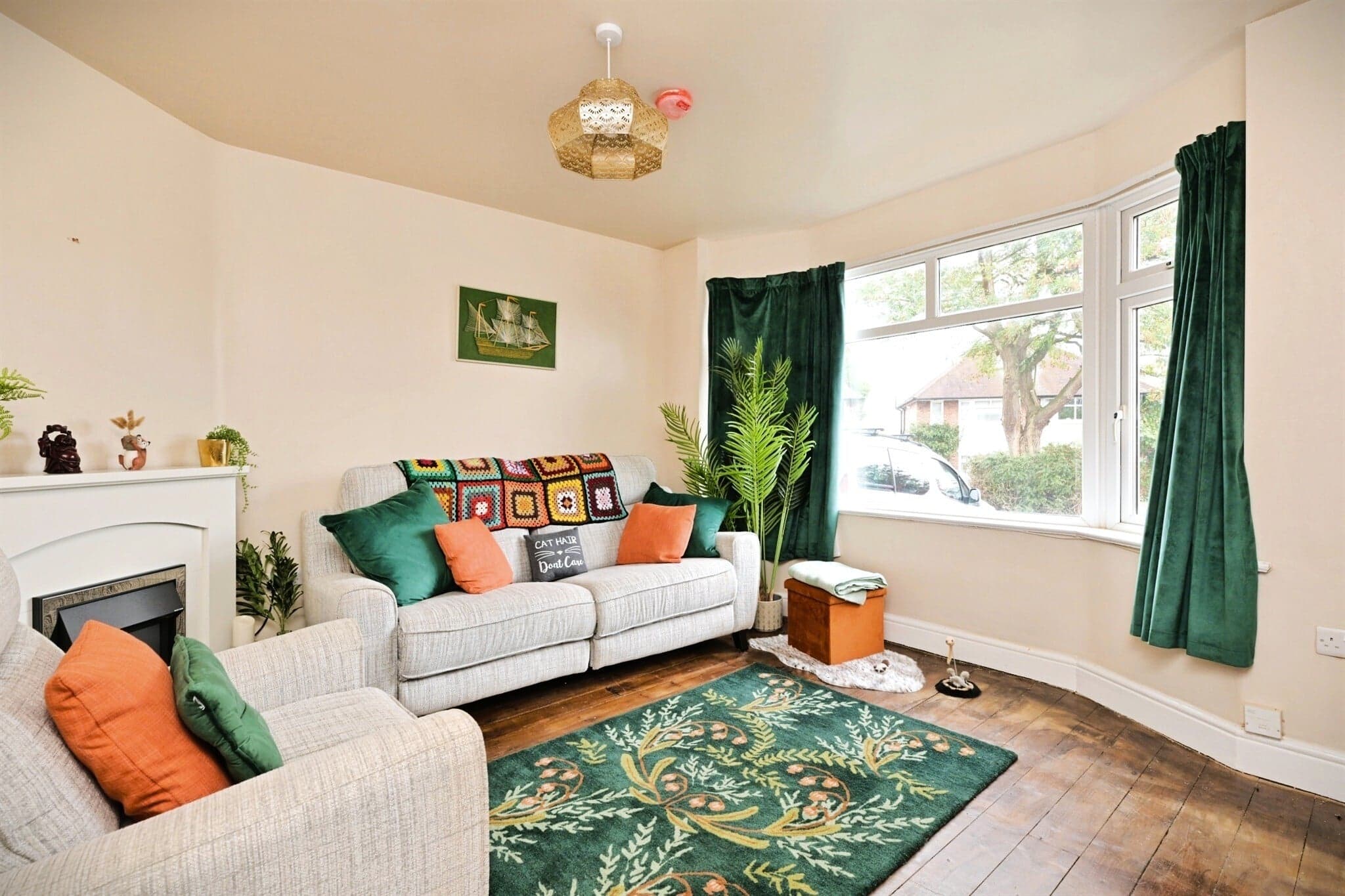 Property at Crescent Close, Market Harborough