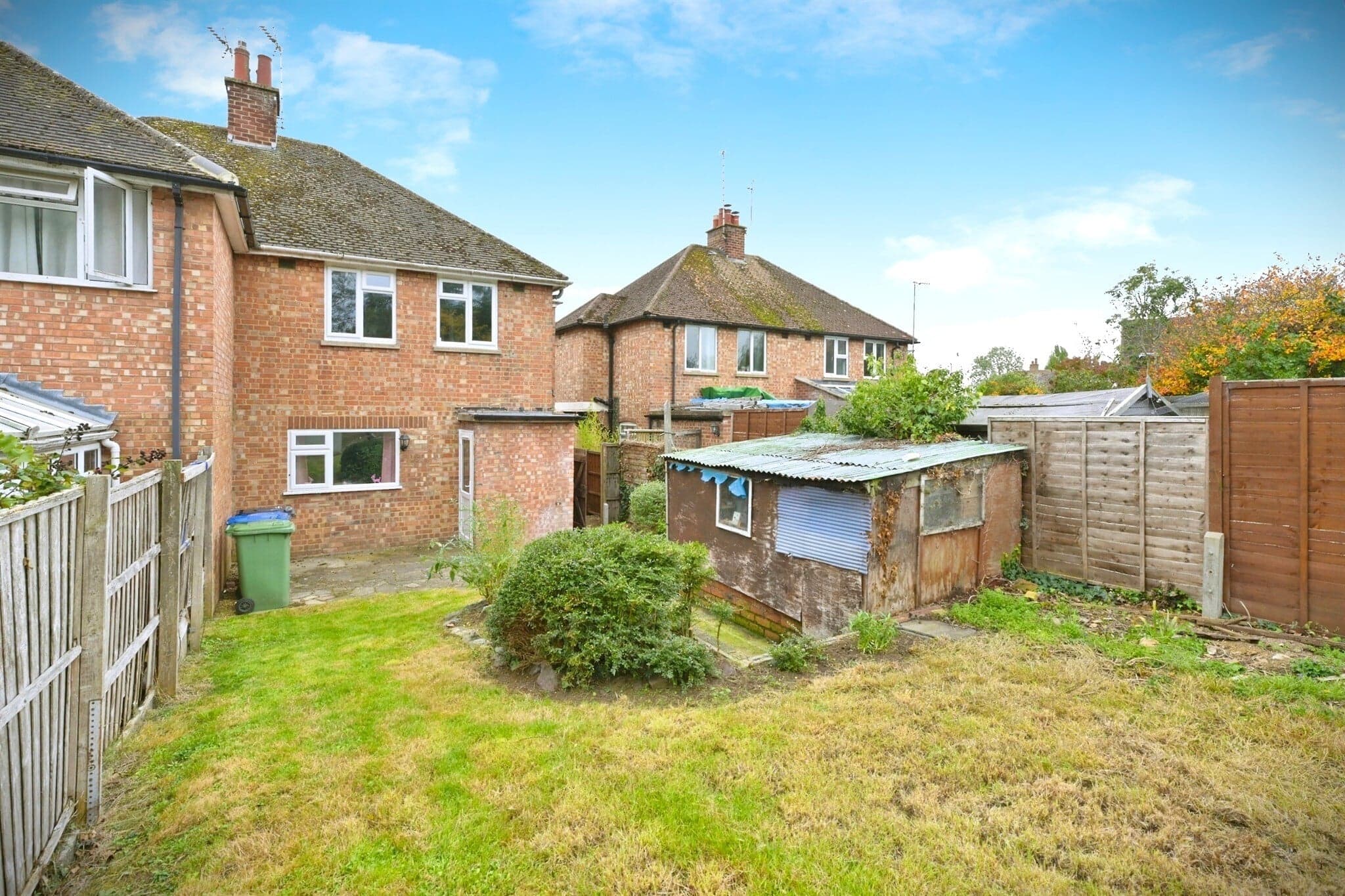 Property at Crescent Close, Market Harborough
