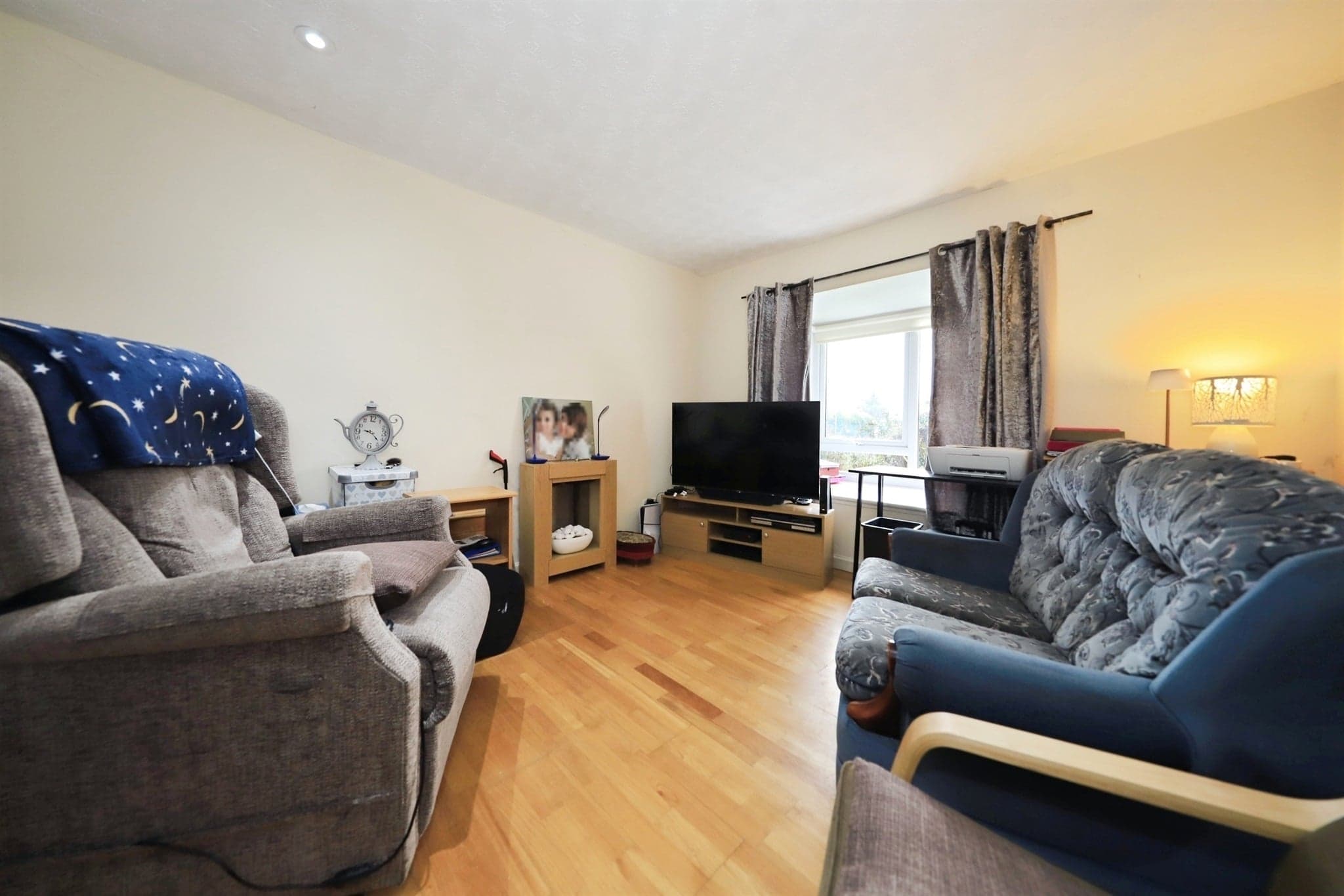 Property at Baxter Gardens, Kidderminster