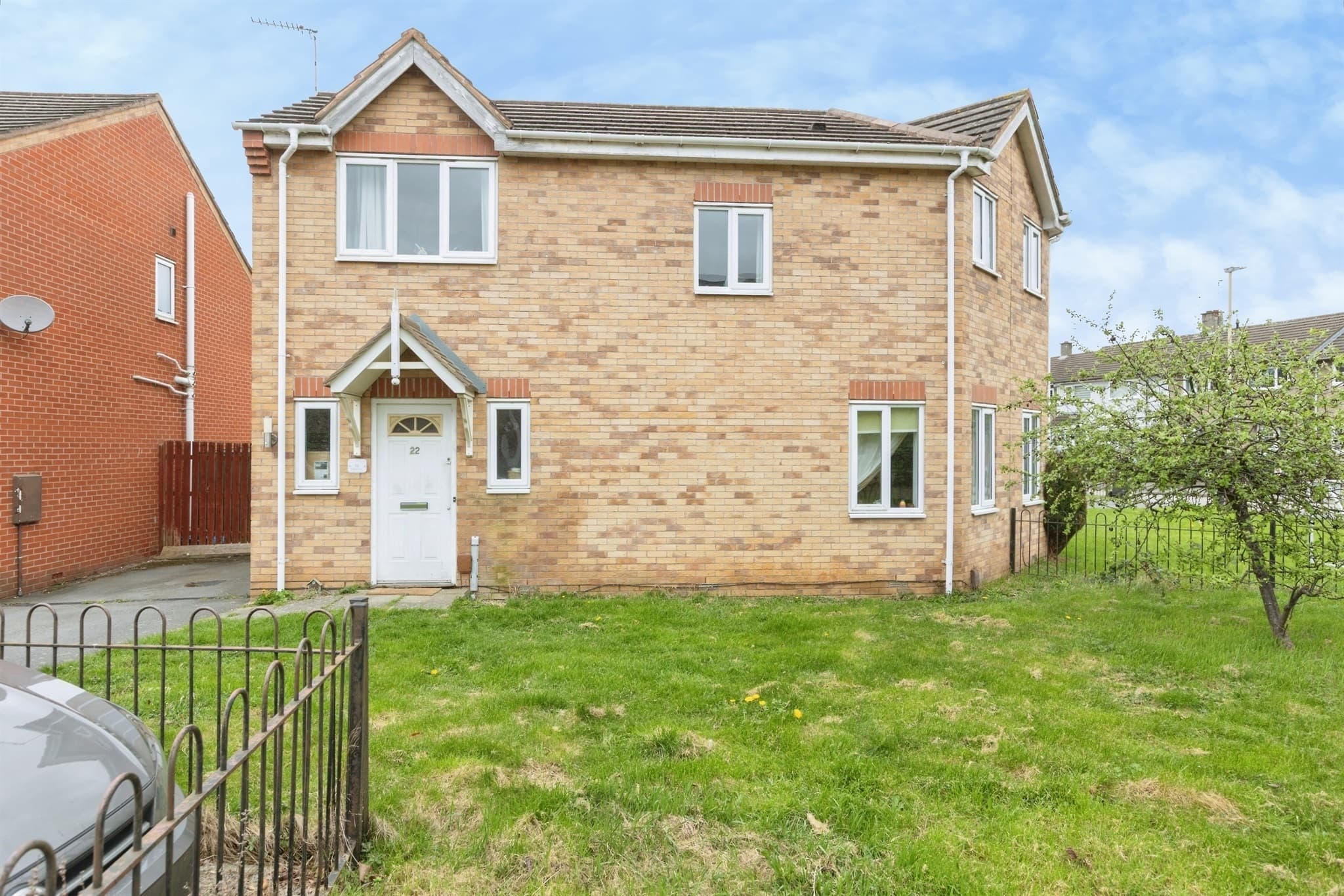 Property at Grange Close, Leicester