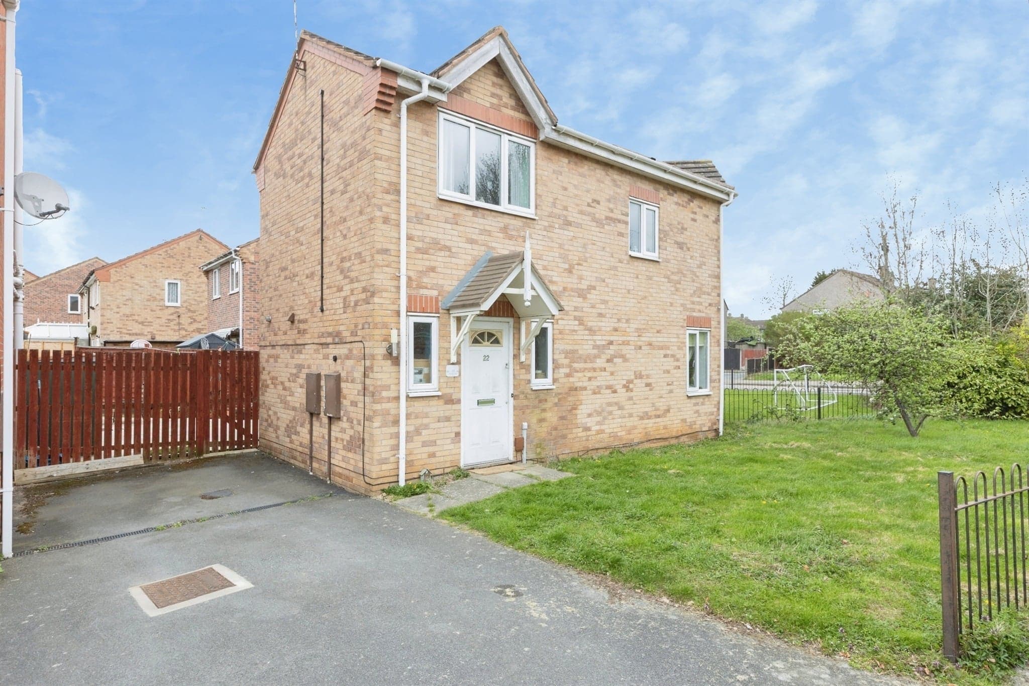 Property at Grange Close, Leicester