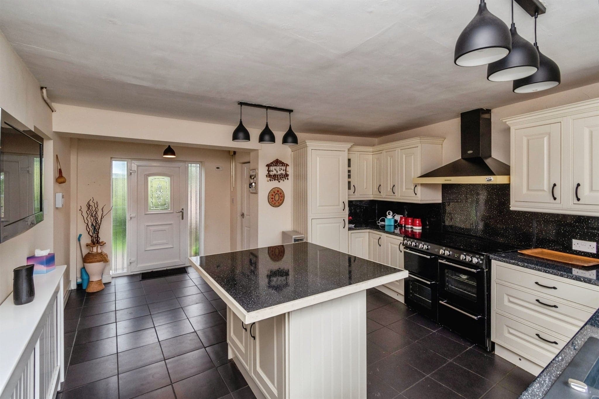 Property at George Rose Gardens, Wednesbury